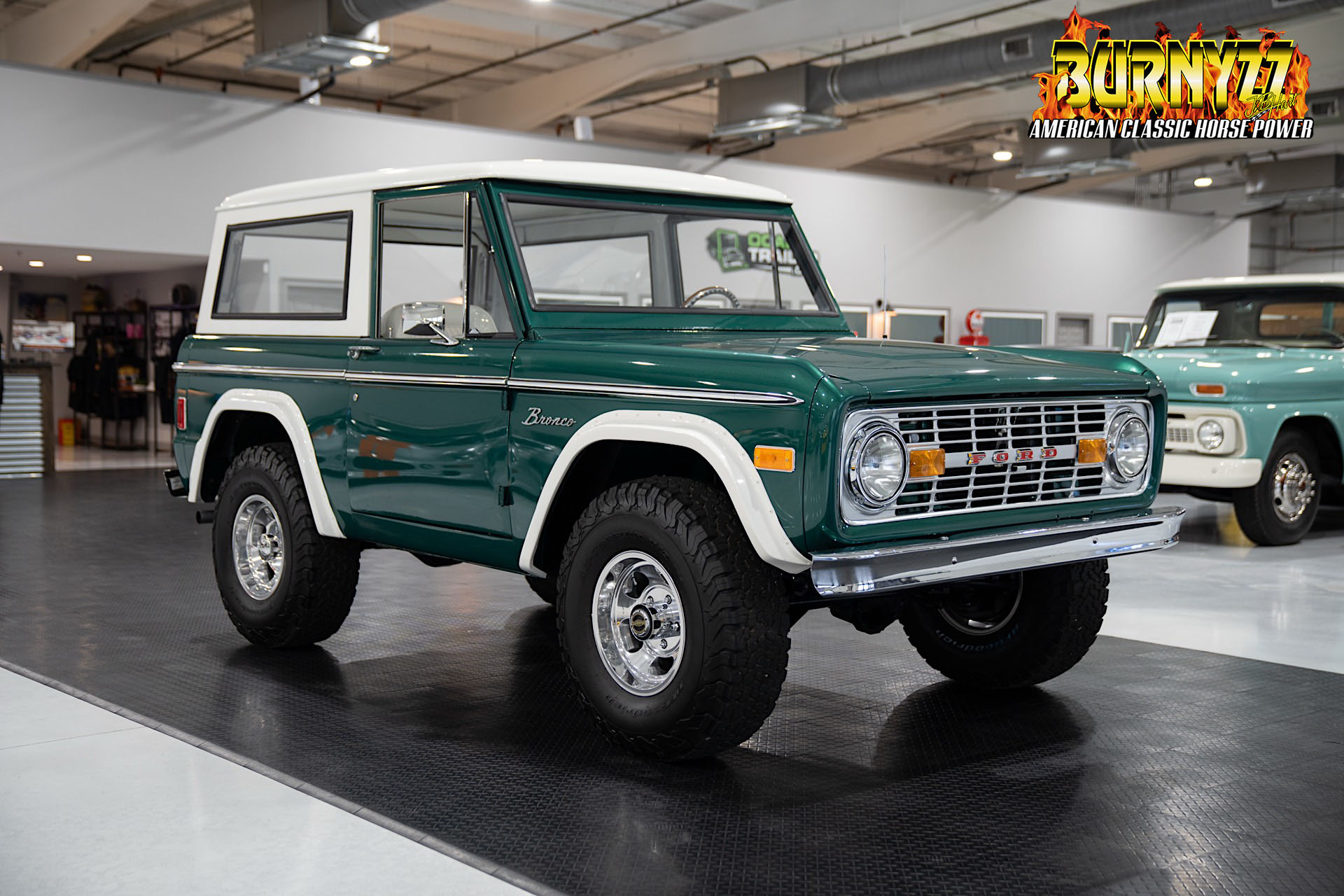 1977 Ford Bronco Sport 302 3-Speed