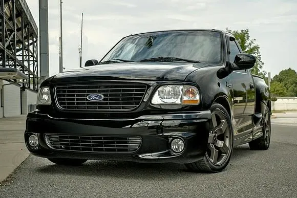 2001 Ford F-150 SVT Lightning
