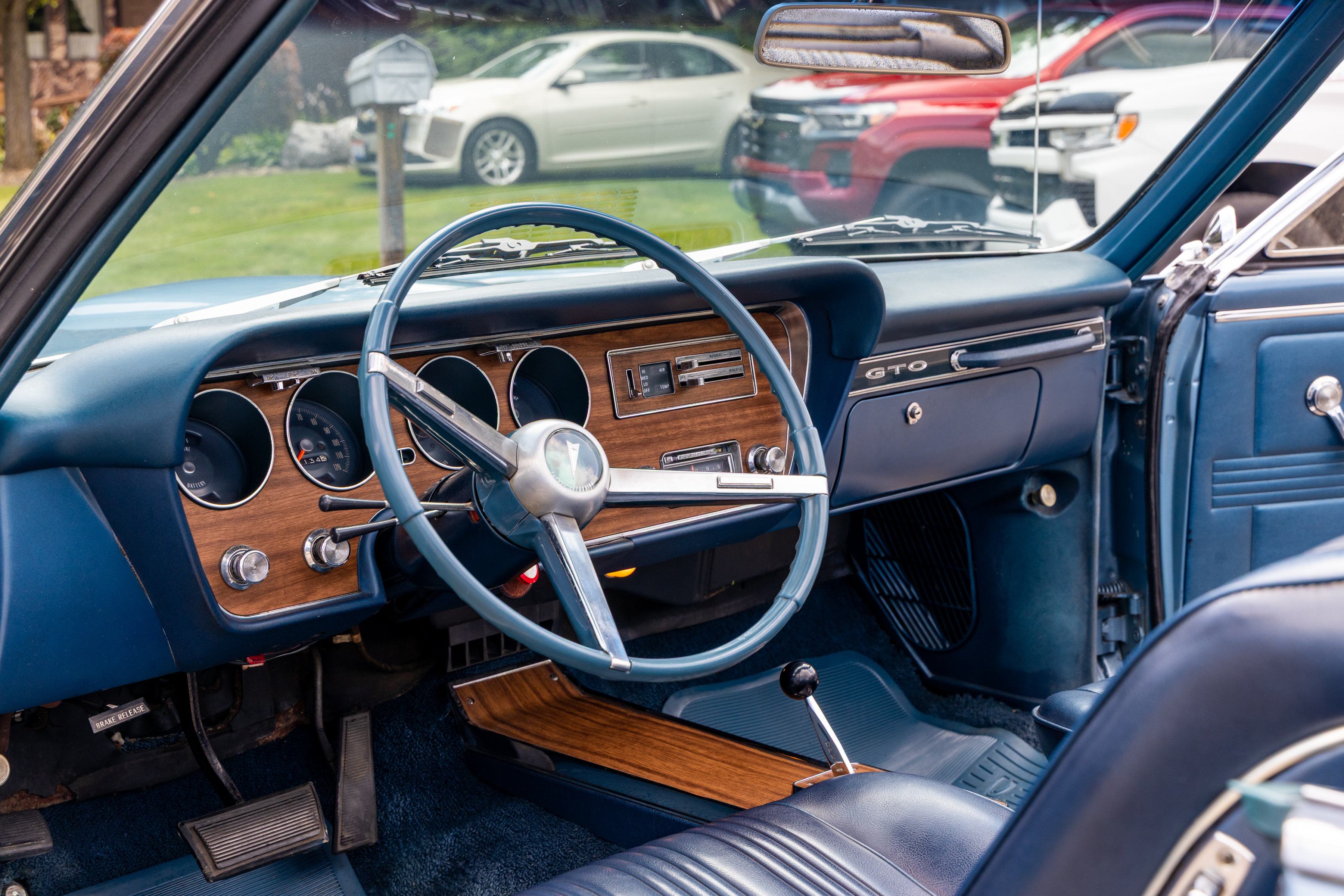 055interior1967PontiacGTO