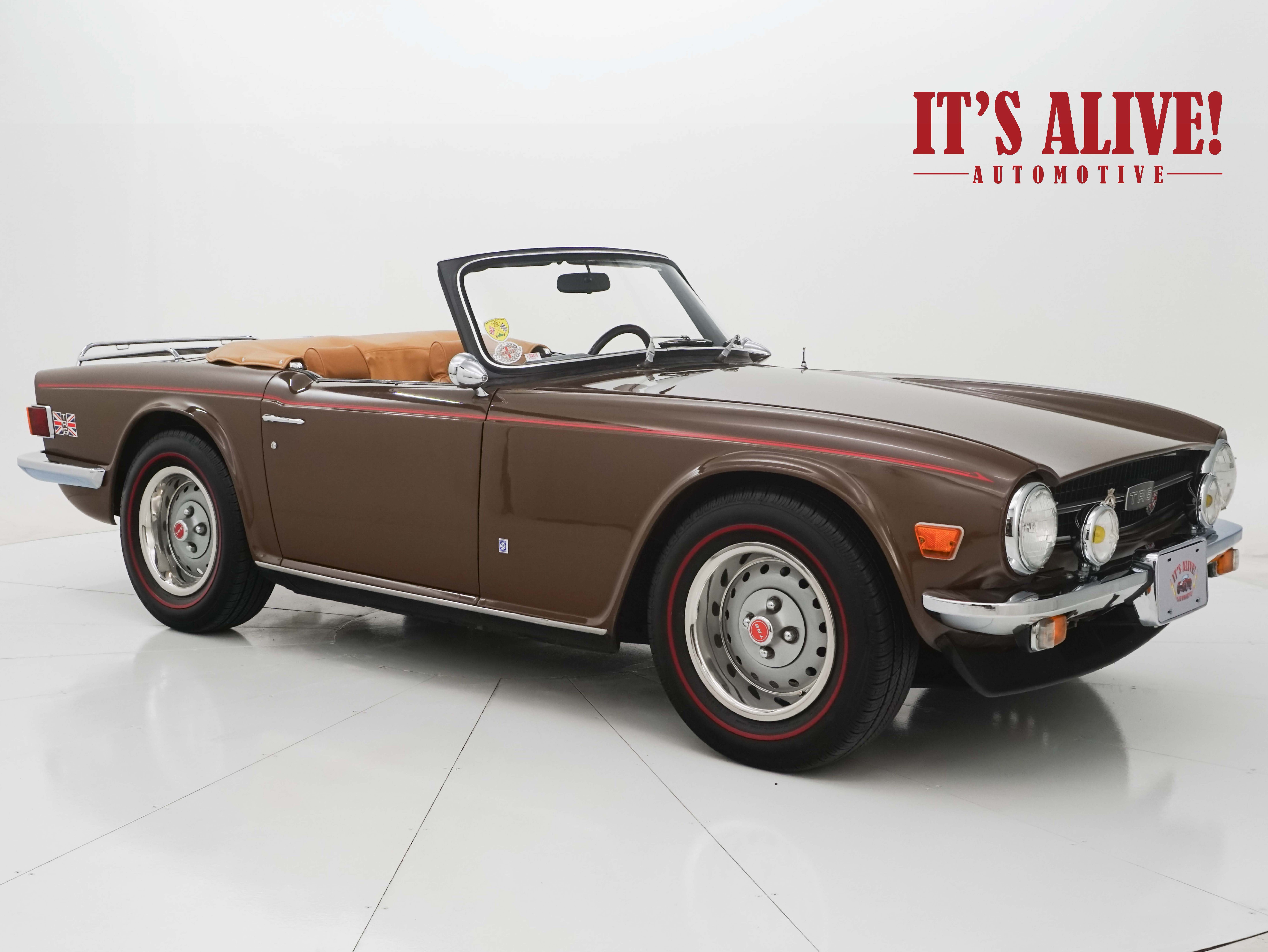 Tri-Carb 1975 Triumph TR6 4-Speed Overdrive