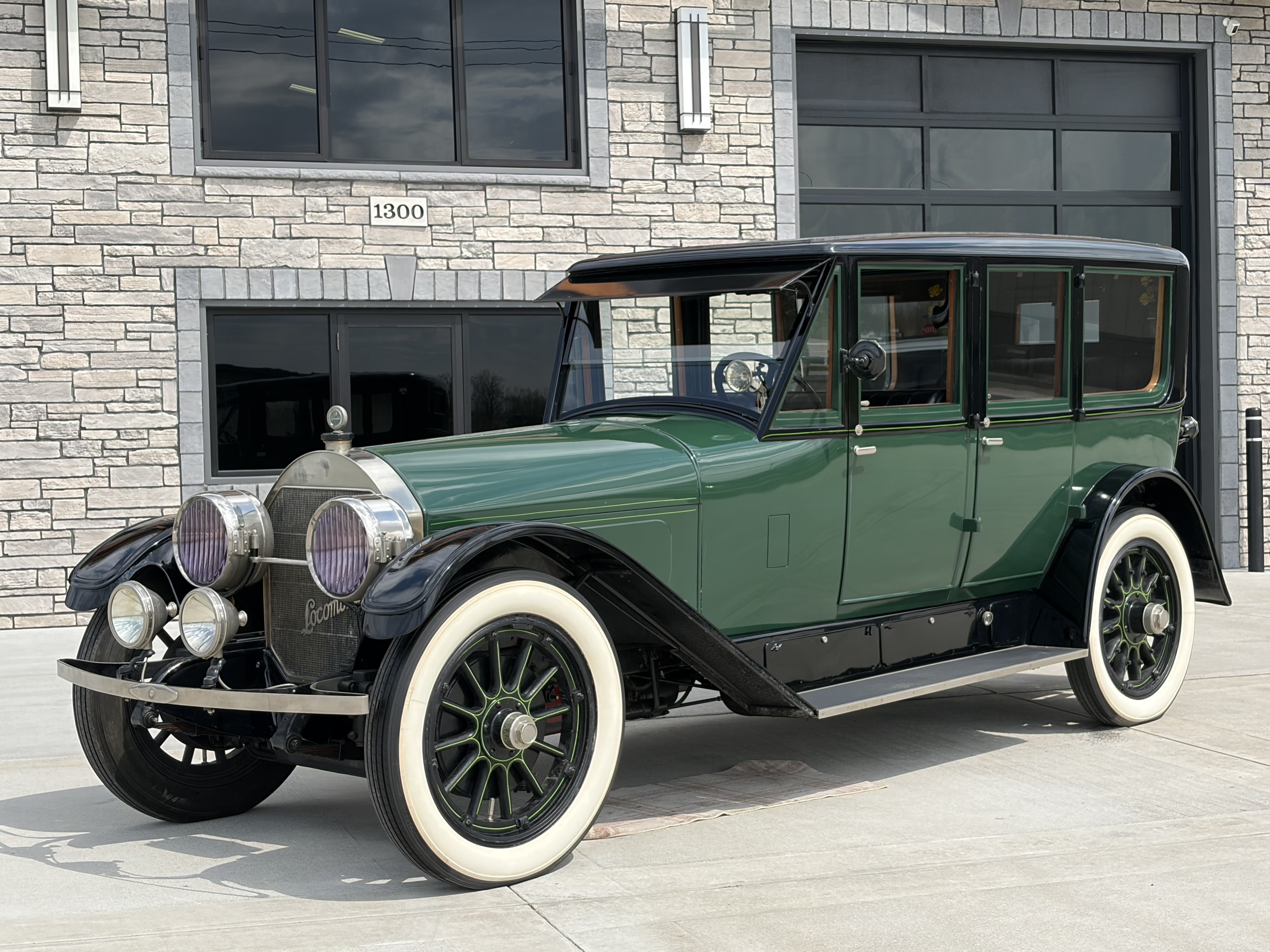1926 Locomobile Model 48 Sedan