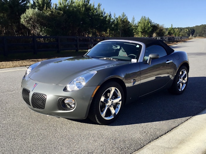 2,800-Mile One-Owner 2008 Pontiac Solstice GXP 5-Speed