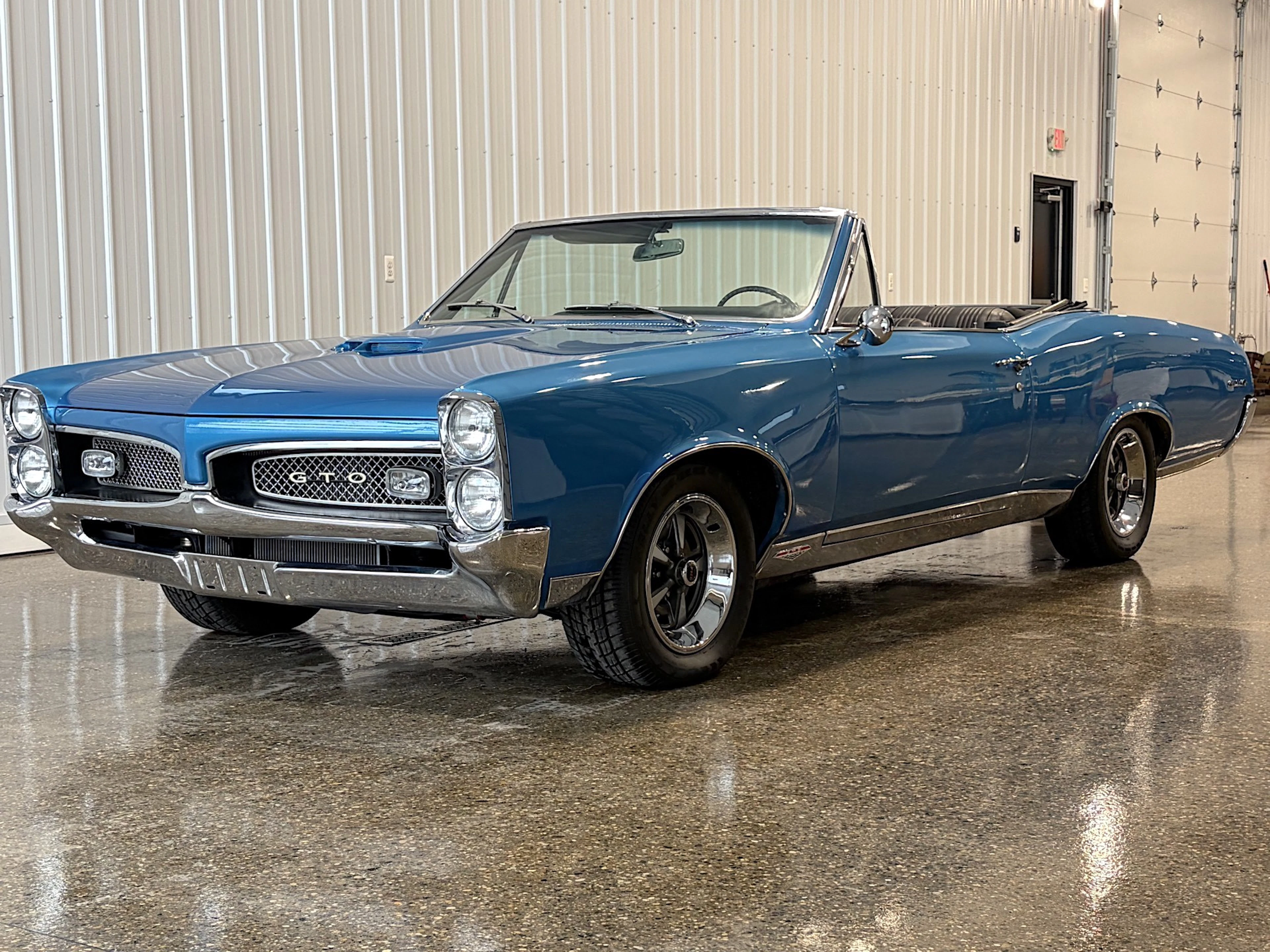 1967 Pontiac LeMans Convertible GTO Tribute