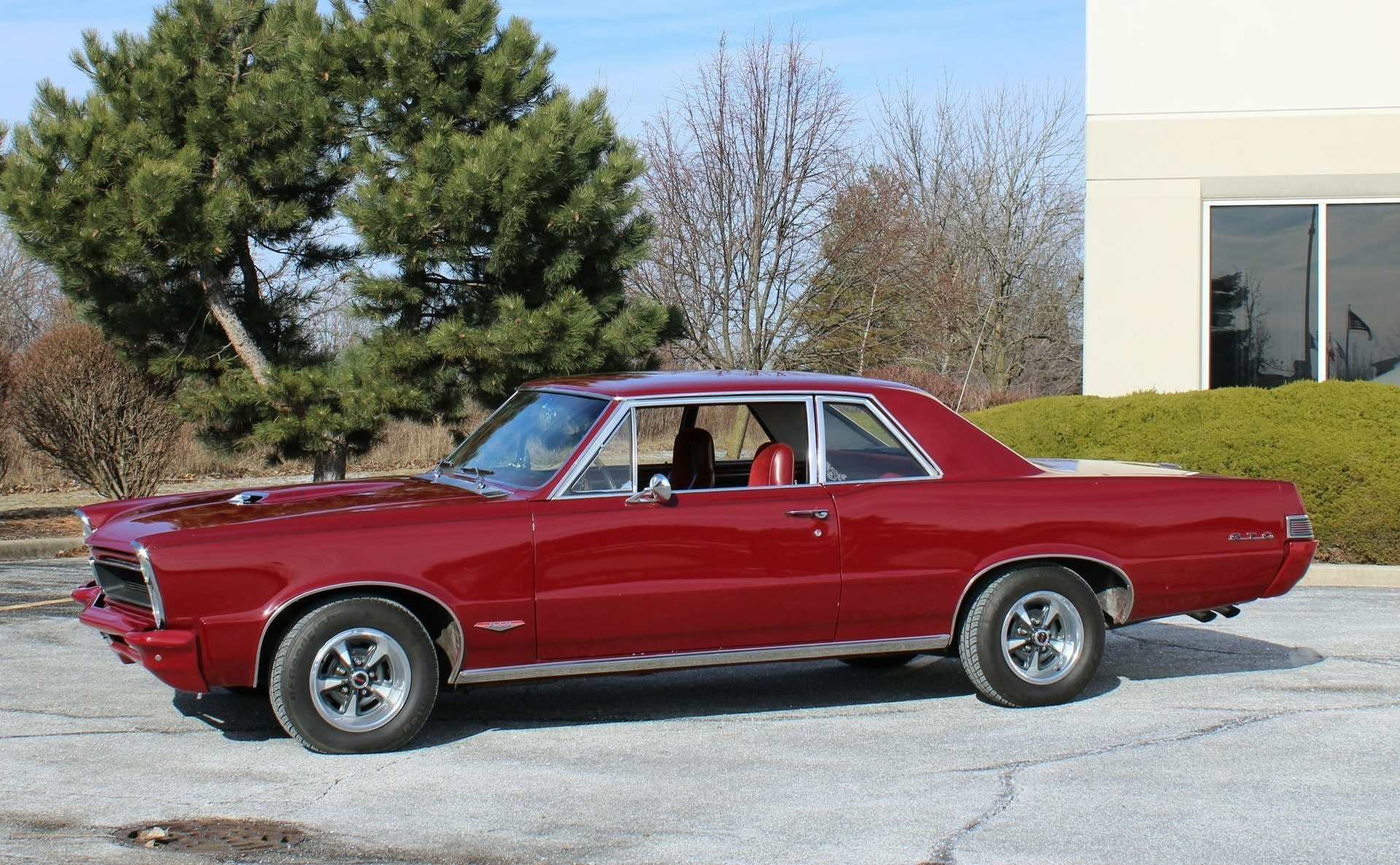 400-Powered 1965 Pontiac LeMans Sport Coupe GTO Tribute 4-Speed