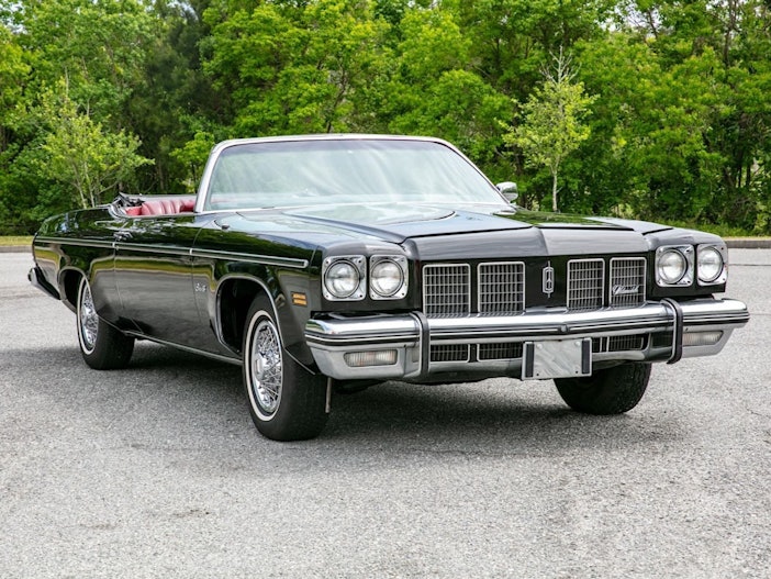 1975 Oldsmobile Delta 88 Royale