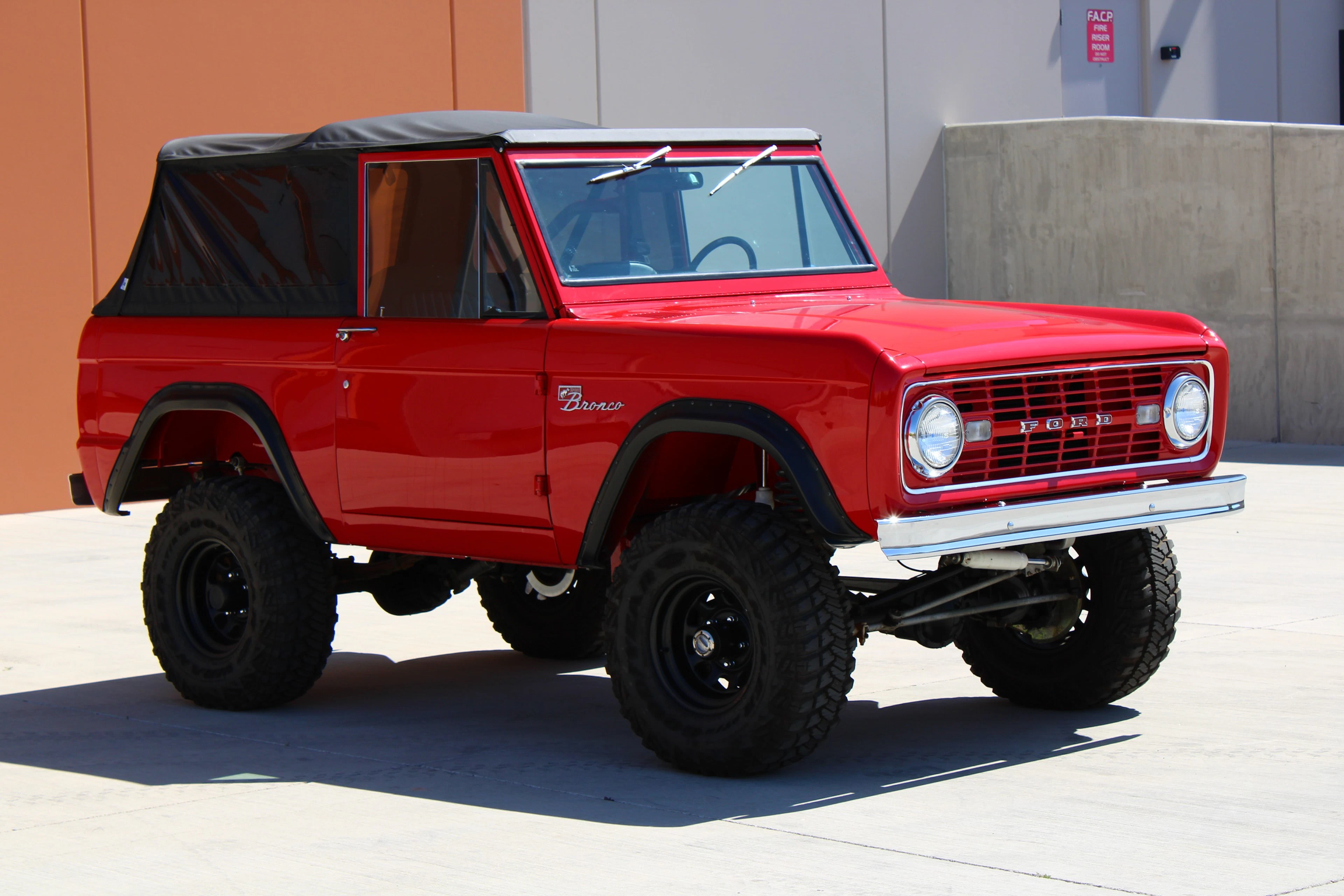 1969 Ford Bronco 302 3-Speed