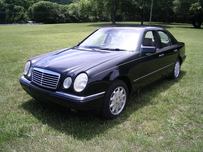 1997 Mercedes-Benz E300 Diesel Sedan