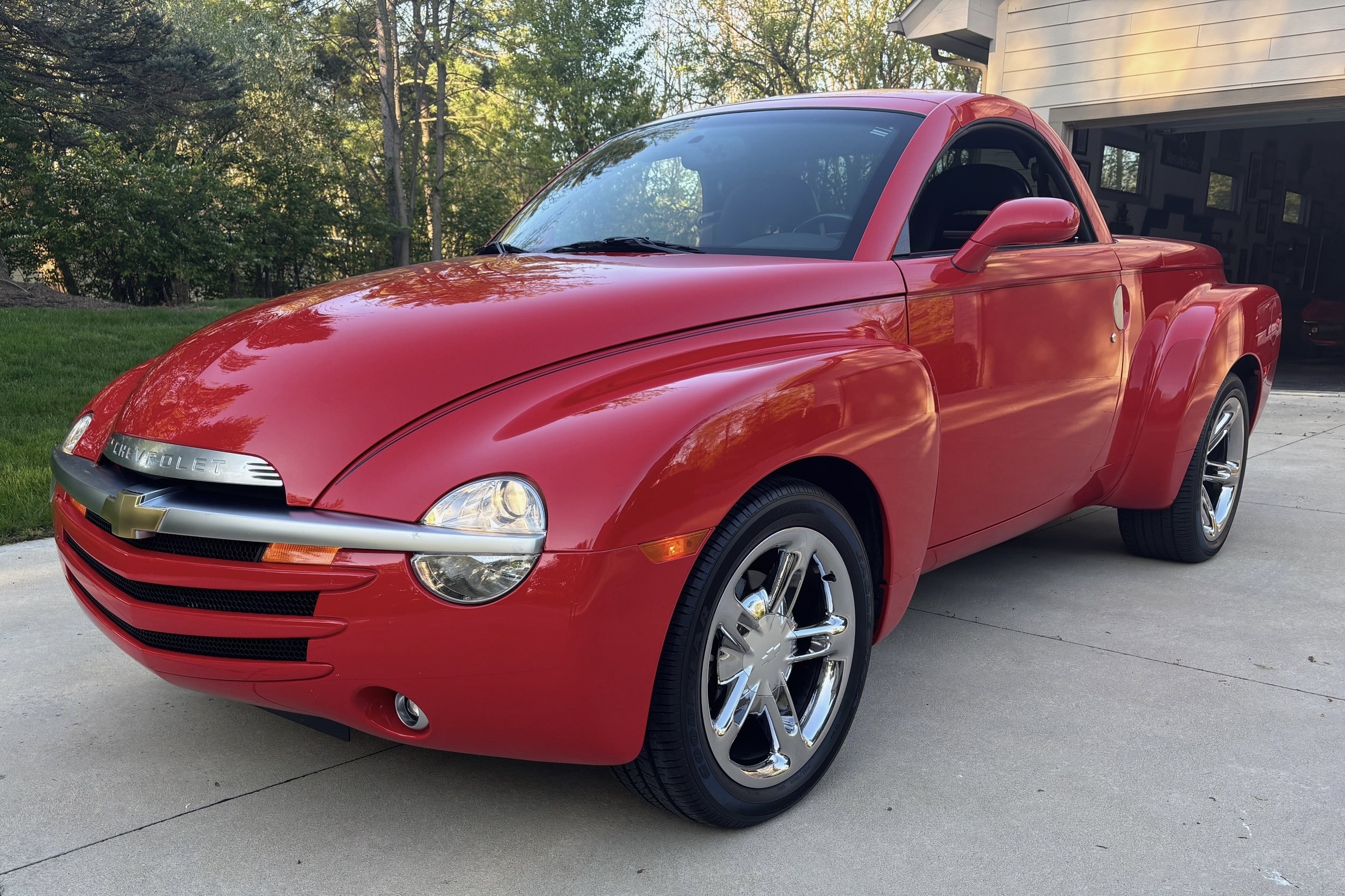 12k-Mile 2003 Chevrolet SSR 