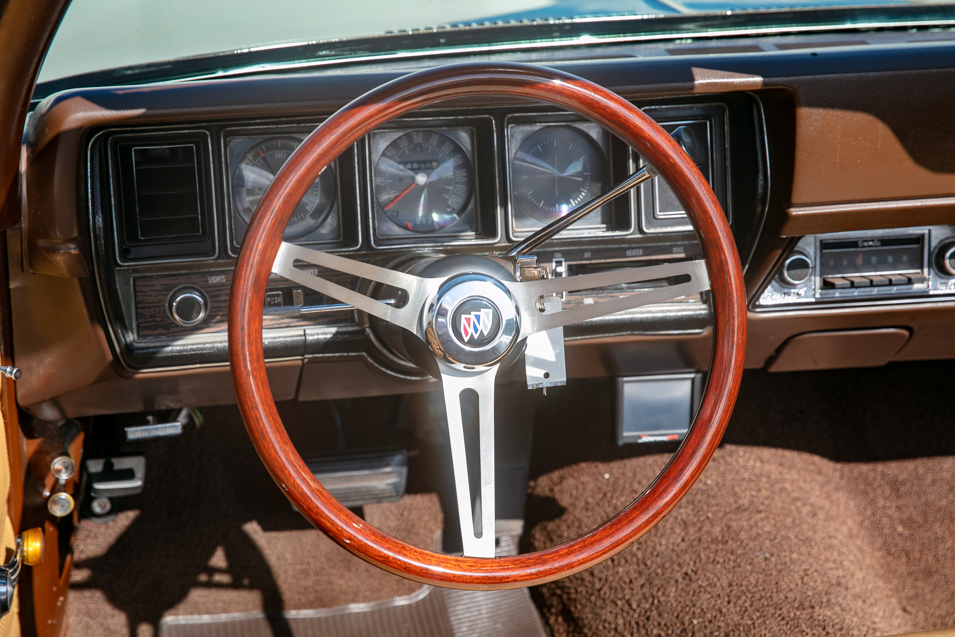 Vintage Ecstasy 1970 Buick GSX ステアリング Vintage Ecstasy 1970 Buick GSX ステアリング 1970 BUICK GSX