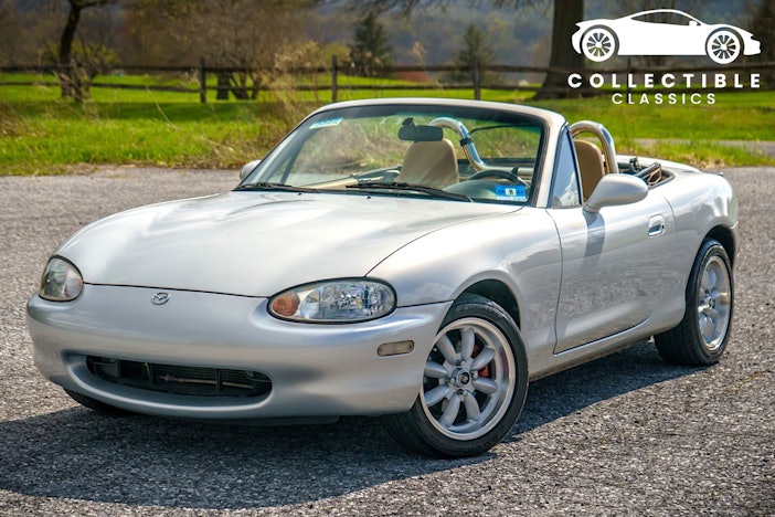 1999 Mazda MX-5 Miata 5-Speed