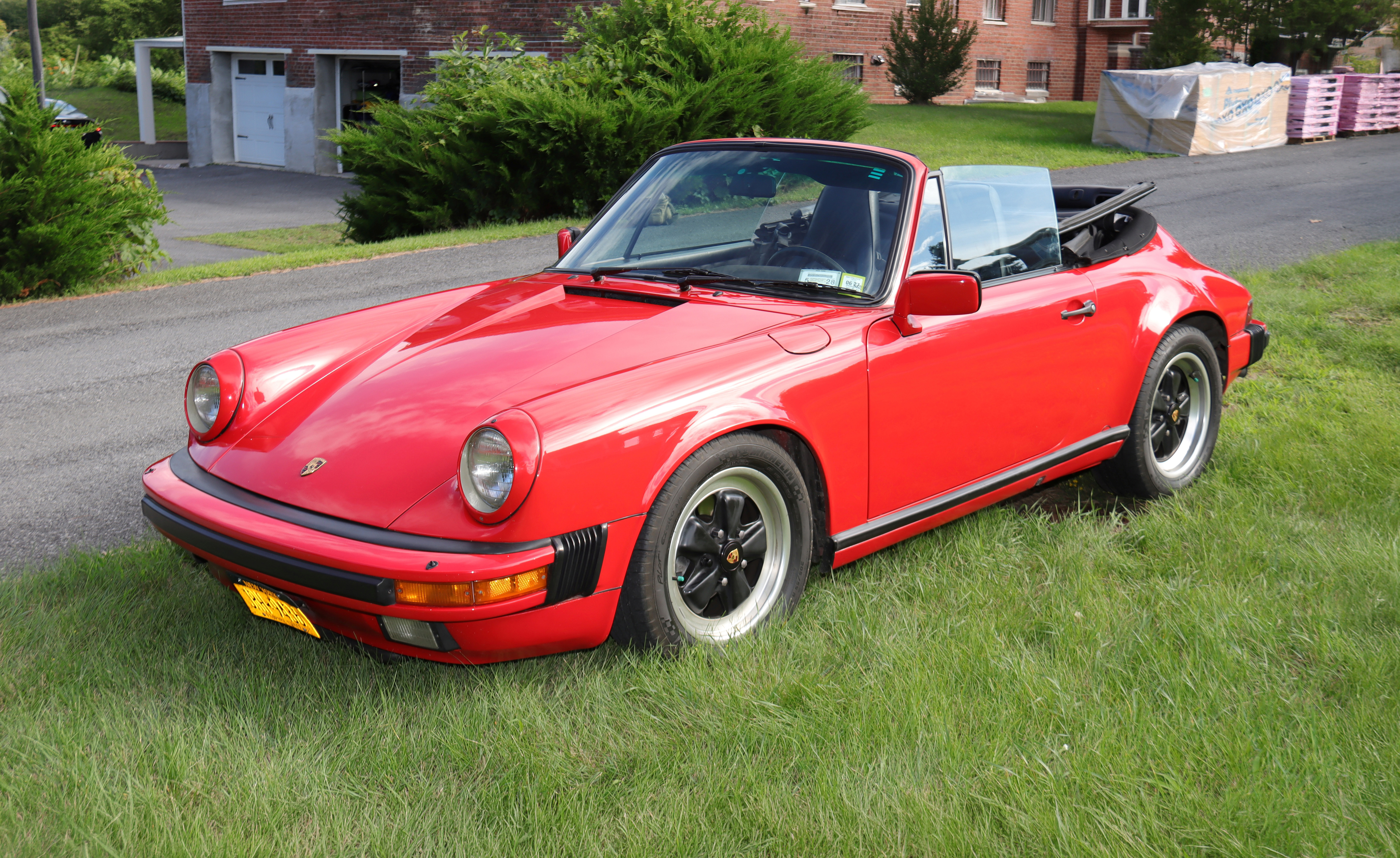 1986 Porsche 911 Carrera Cabriolet 5-Speed