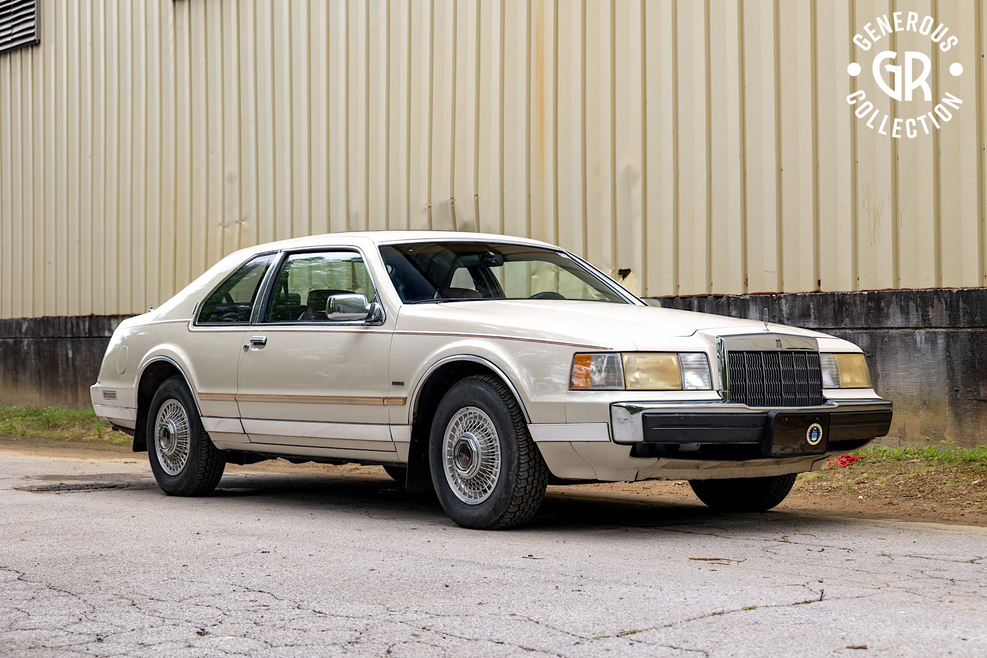 1990 Lincoln Continental Mark VII Bill Blass Edition