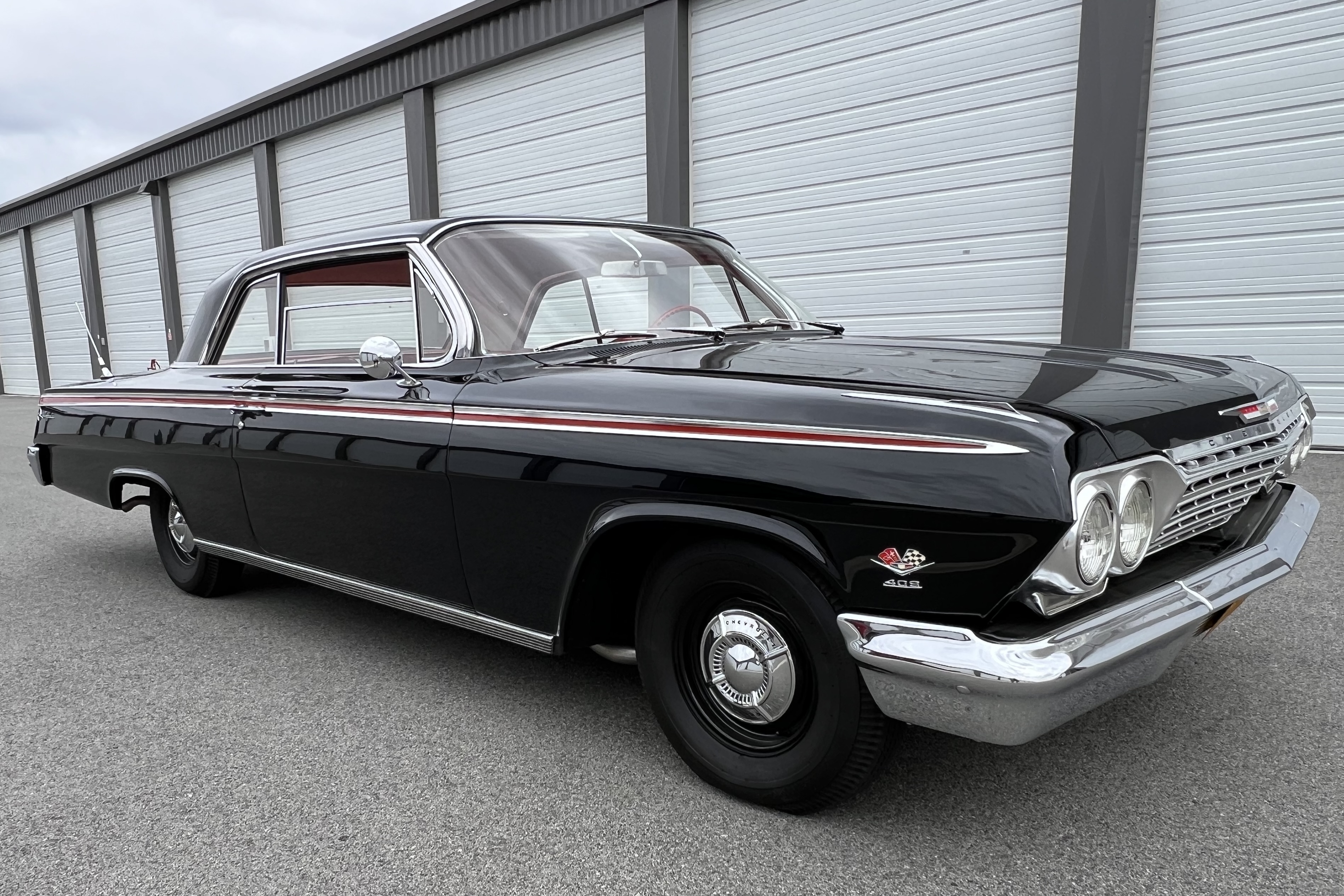 409-Powered 1962 Chevrolet Impala Sport Coupe 4-Speed 