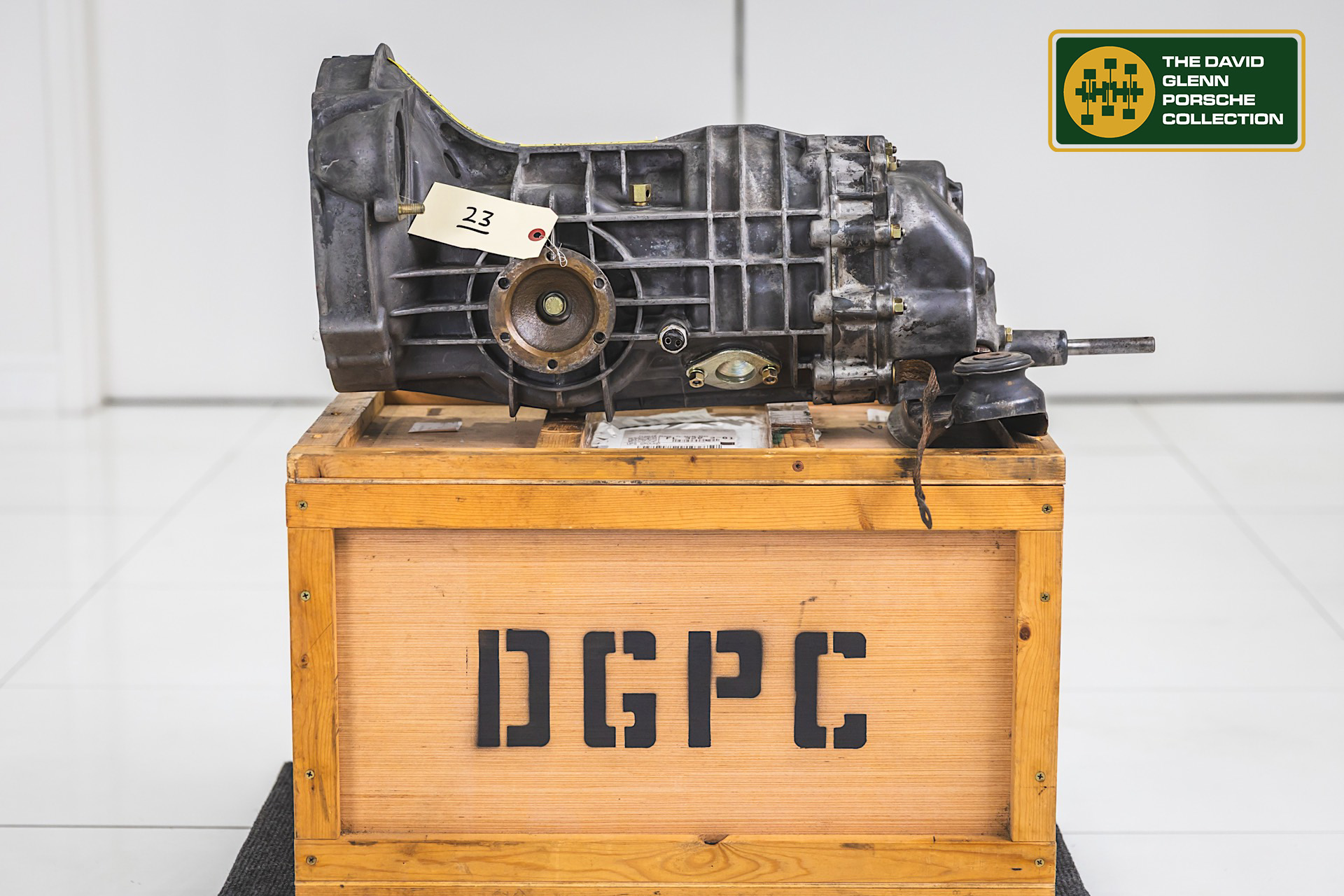 Porsche 901 5-speed Transmission (Lot 43)