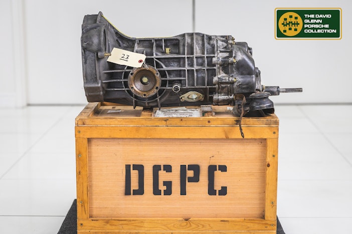 Porsche 901 5-speed Transmission (Lot 43)