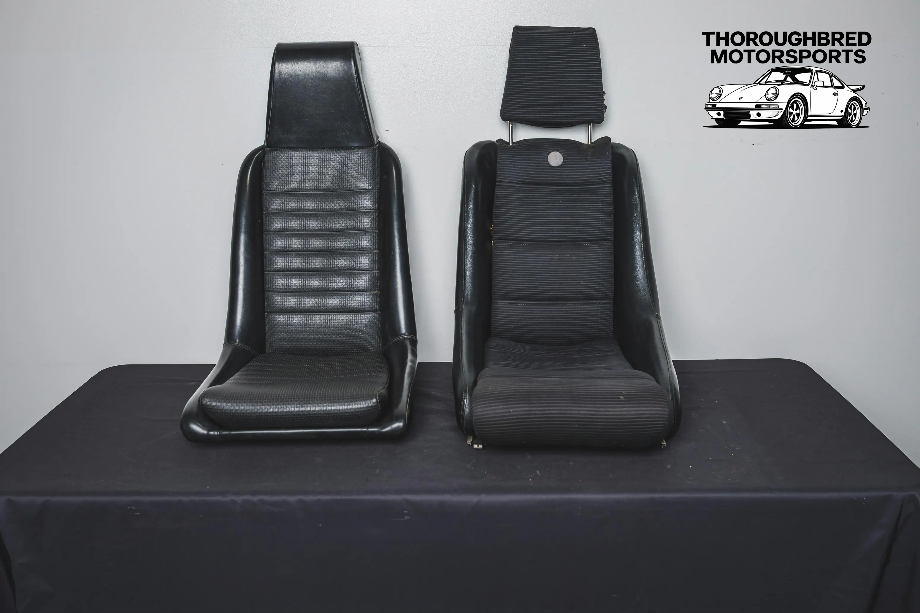 Scheel-Mann Sport Seat and Factory 914 Seat (Lot 17)