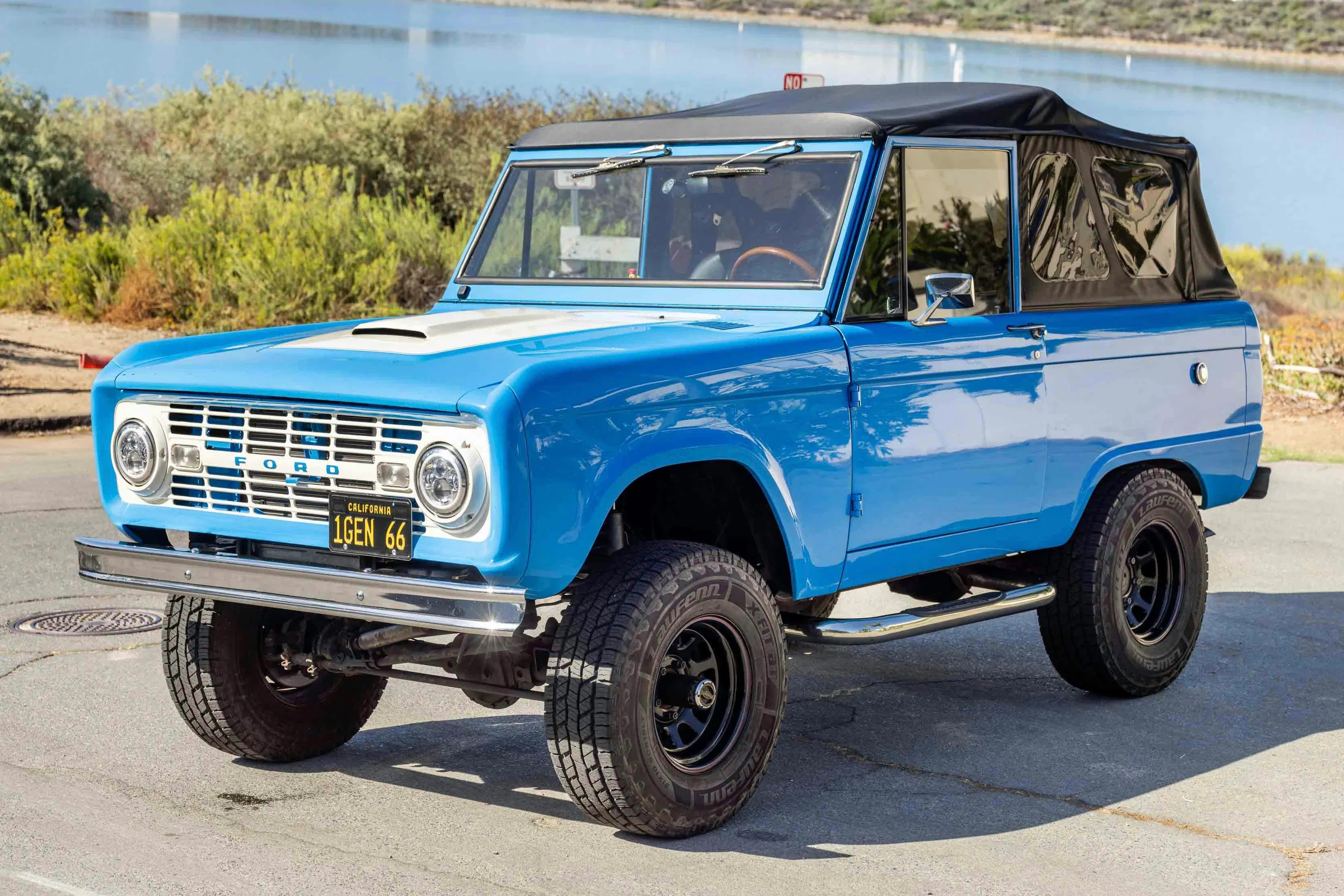Fuel-Injected 408-Powered 1966 Ford Bronco