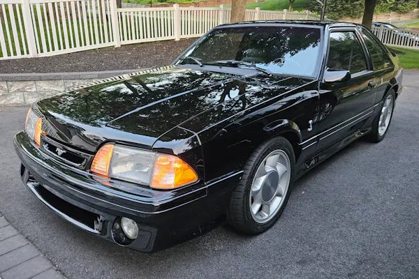 1993 Ford Mustang: market value and price history