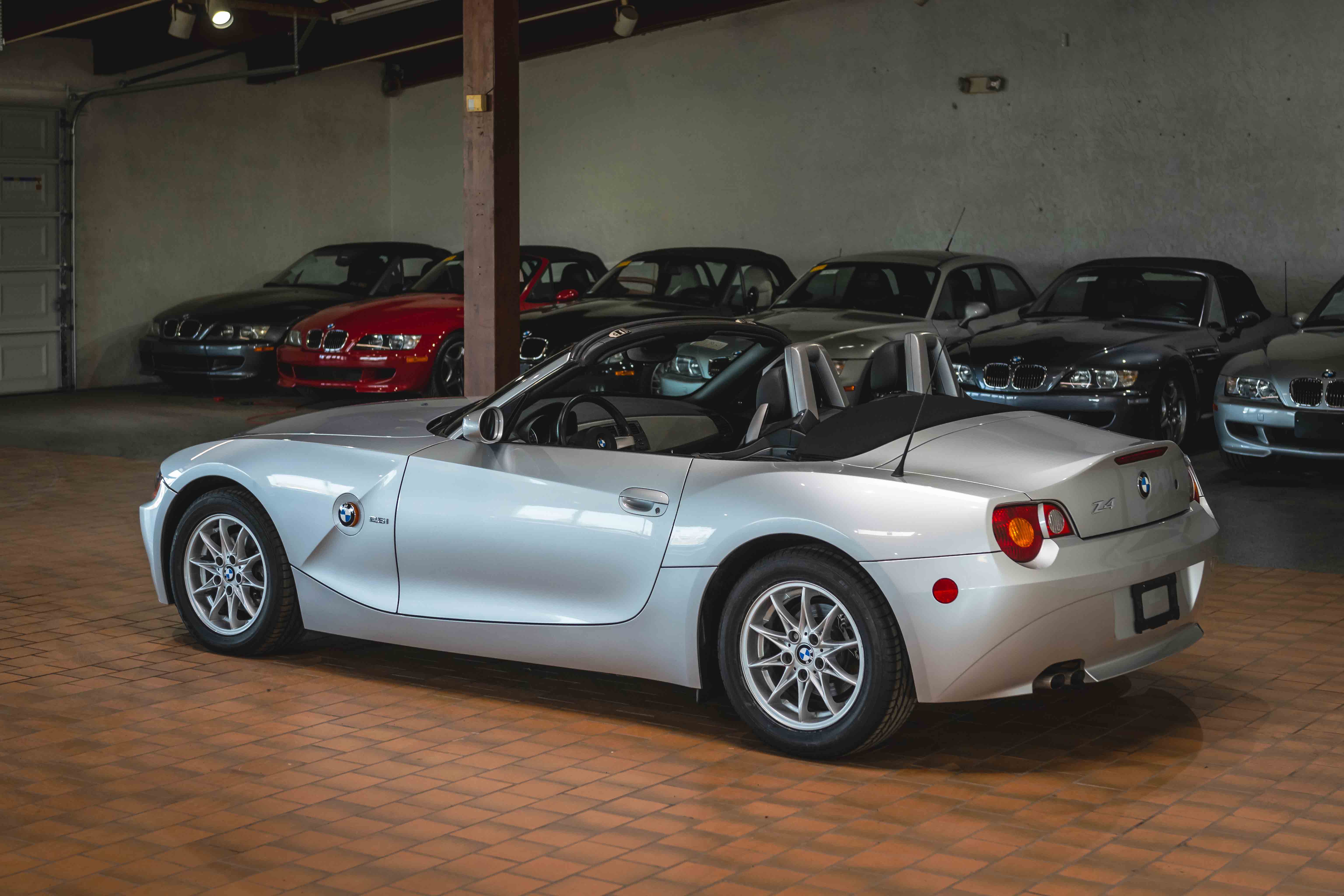 10k-Mile 2003 BMW Z4 Roadster 2.5i for sale | Hagerty Marketplace