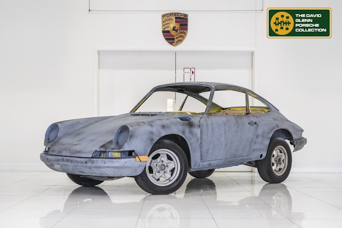 1970 Porsche 911S Coupe Non-Sunroof Project (Lot 54)