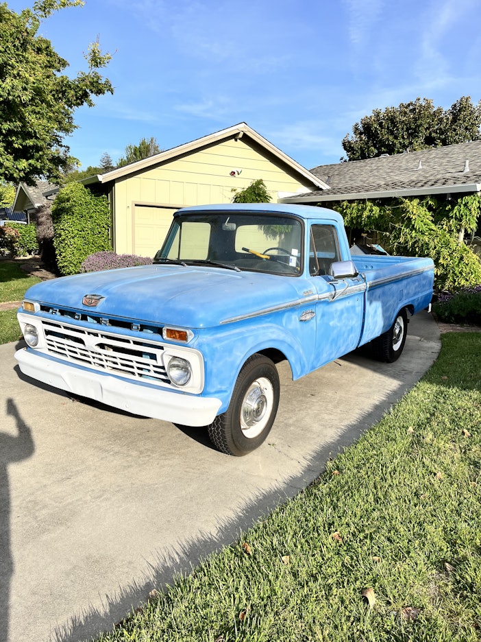 1966 Ford F-250 Regular Cab 4-Speed