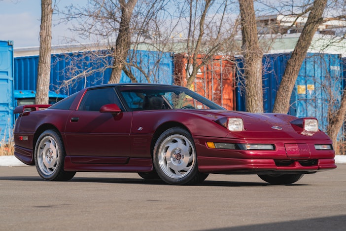 9k-Mile 1993 Chevrolet Corvette Coupe 40th Anniversary Edition 6-Speed