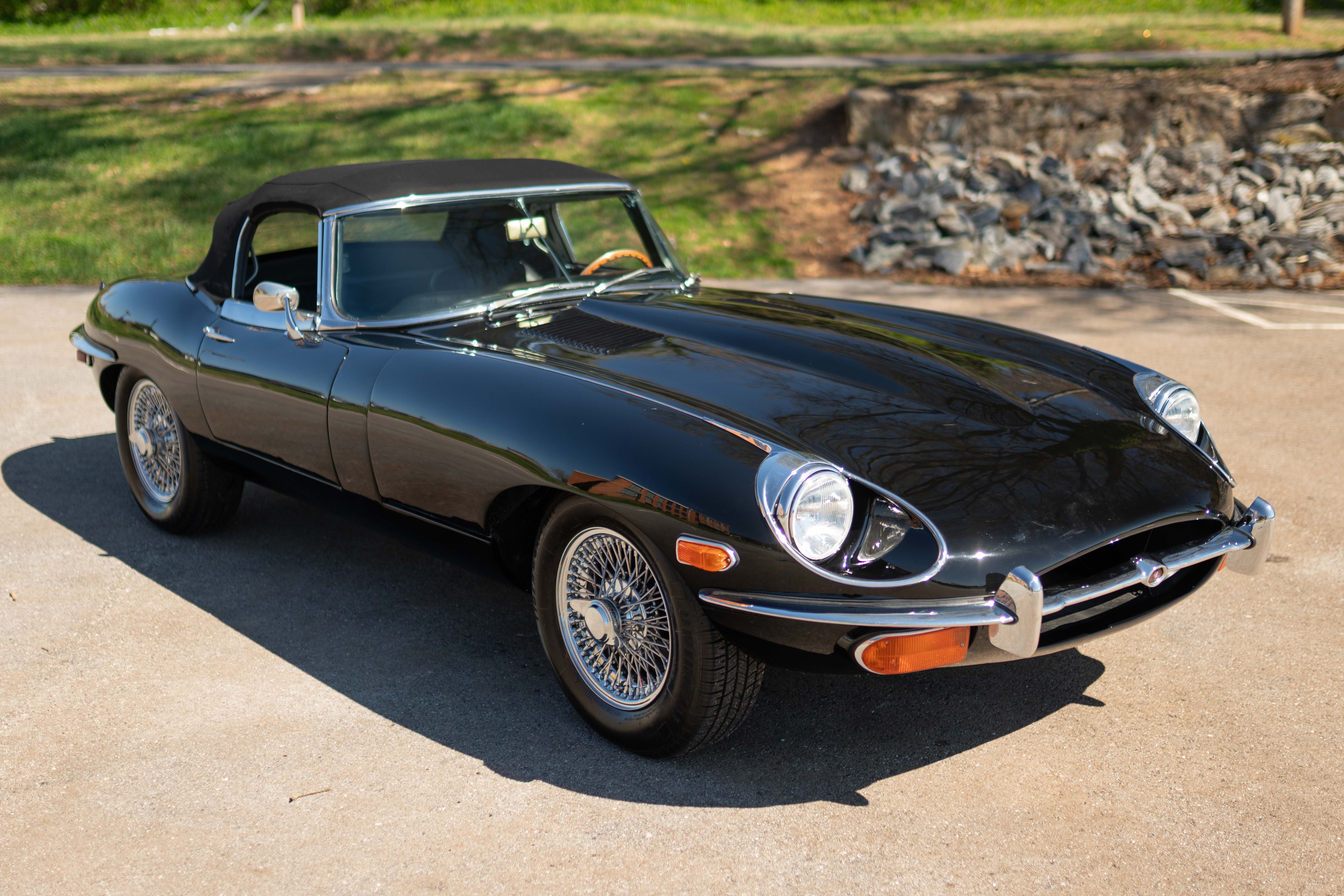 1969 Jaguar E-Type (XKE) Series II Roadster 4-Speed