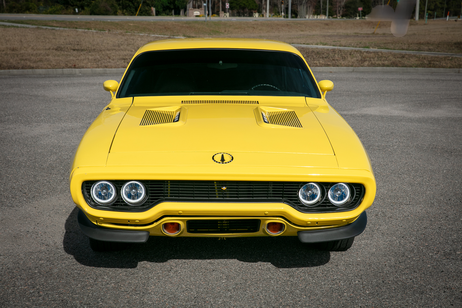 HOA25150181971RoadRunner00014x3