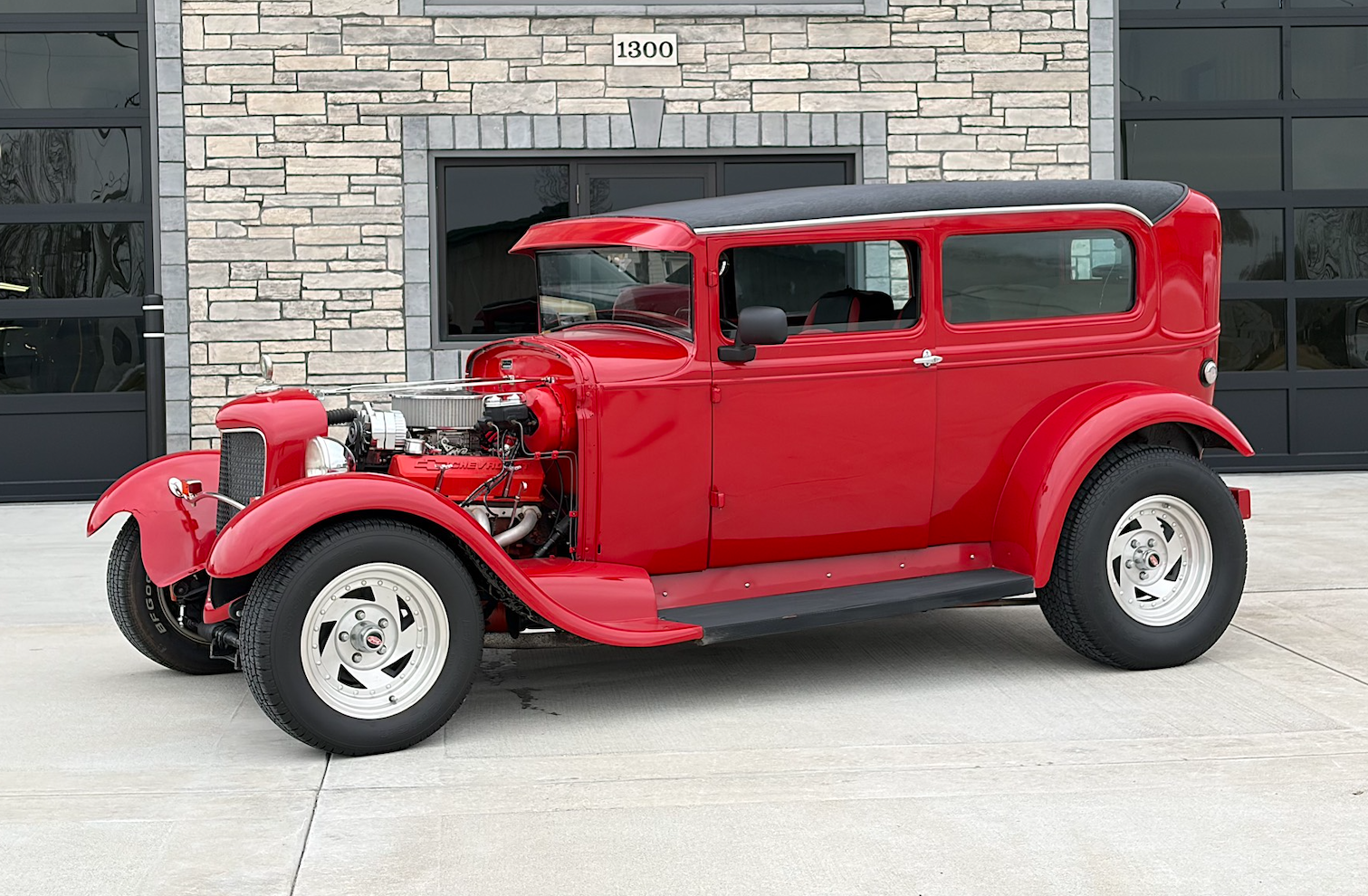 1930 Ford Model A Tudor Sedan Hot Rod with 1997 Aero Trailer