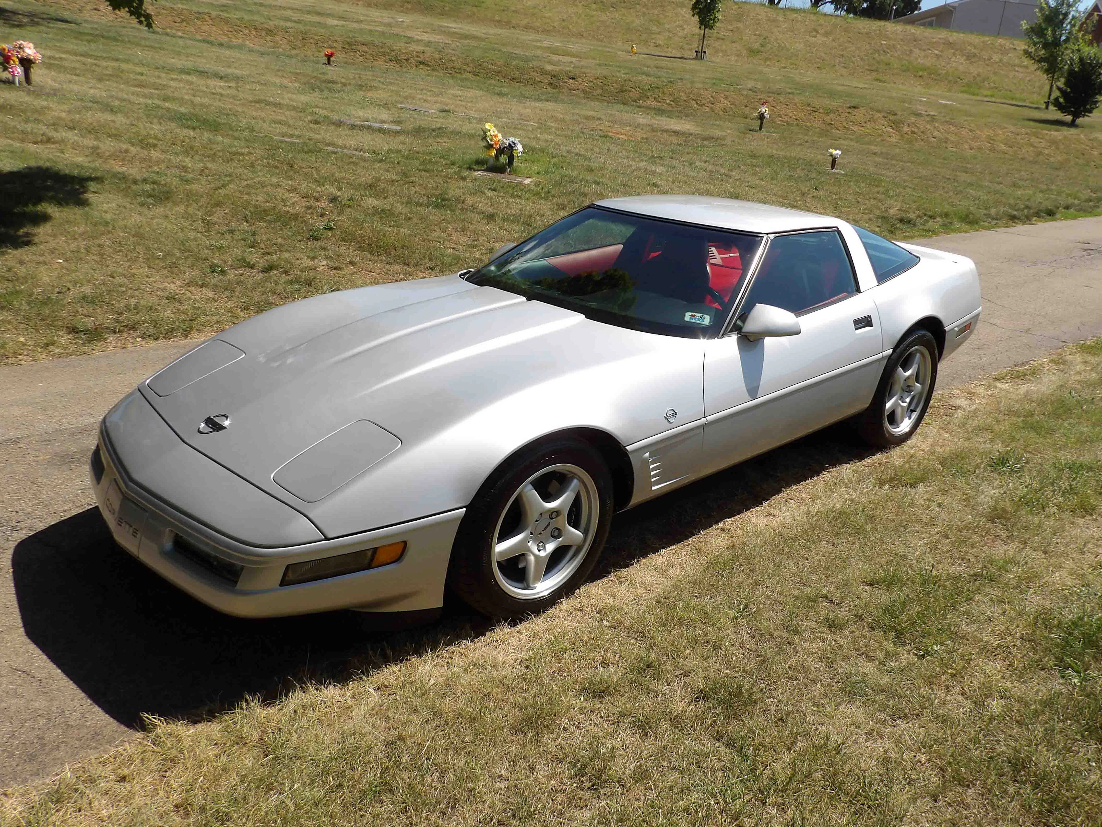 13k-Mile 1996 Chevrolet Corvette Coupe Collector Edition