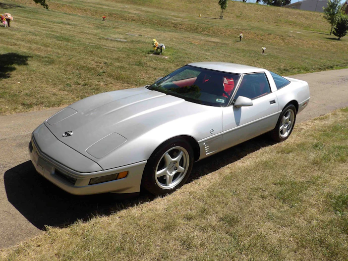 13k-Mile 1996 Chevrolet Corvette Coupe Collector Edition
