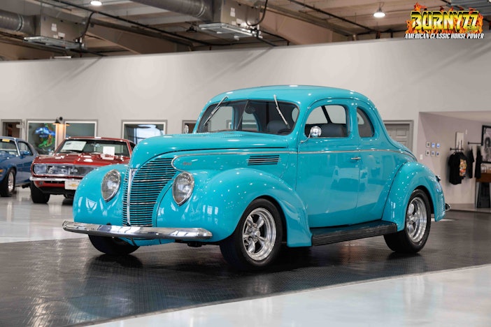383-Powered 1939 Ford Deluxe Coupe Street Rod