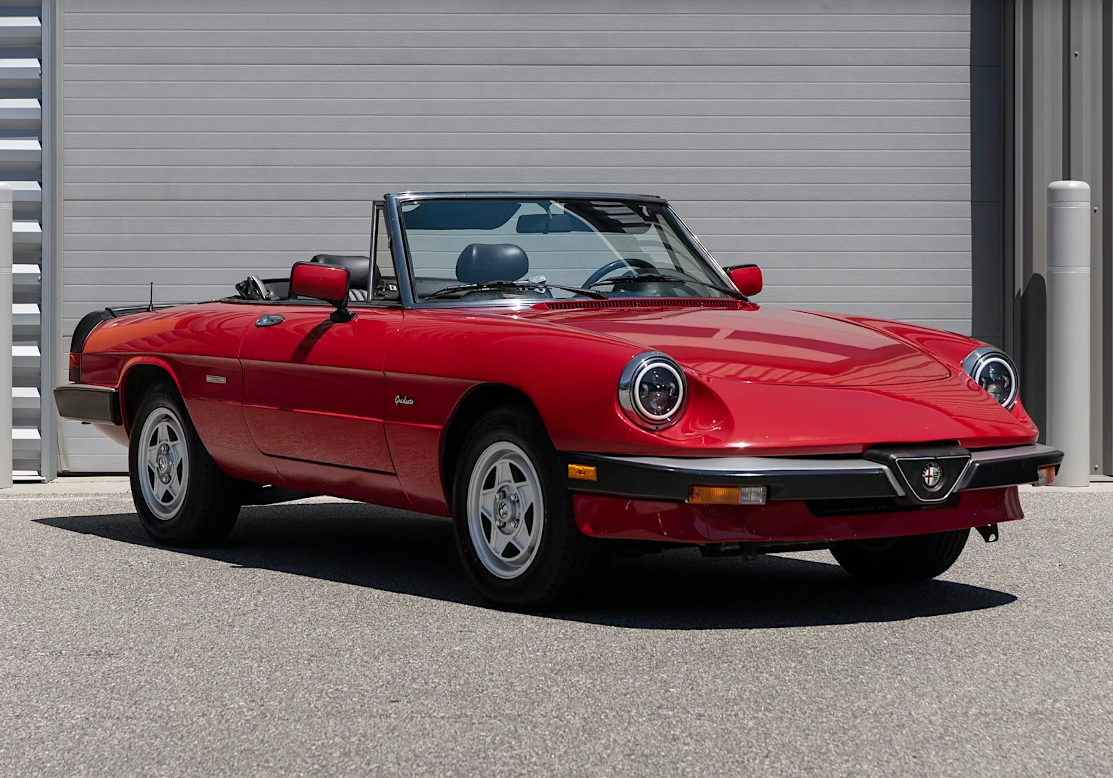 1989 Alfa Romeo Spider Graduate