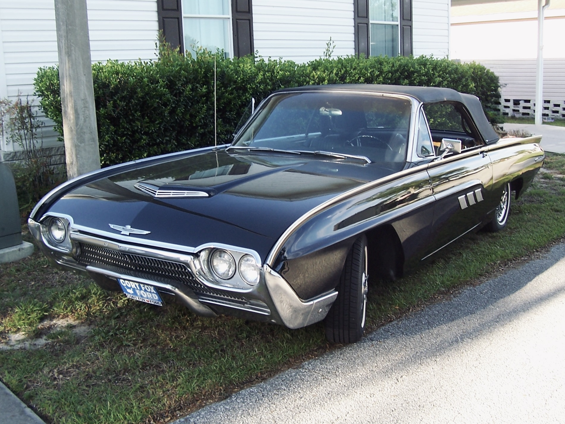 1963 Ford Thunderbird Convertible