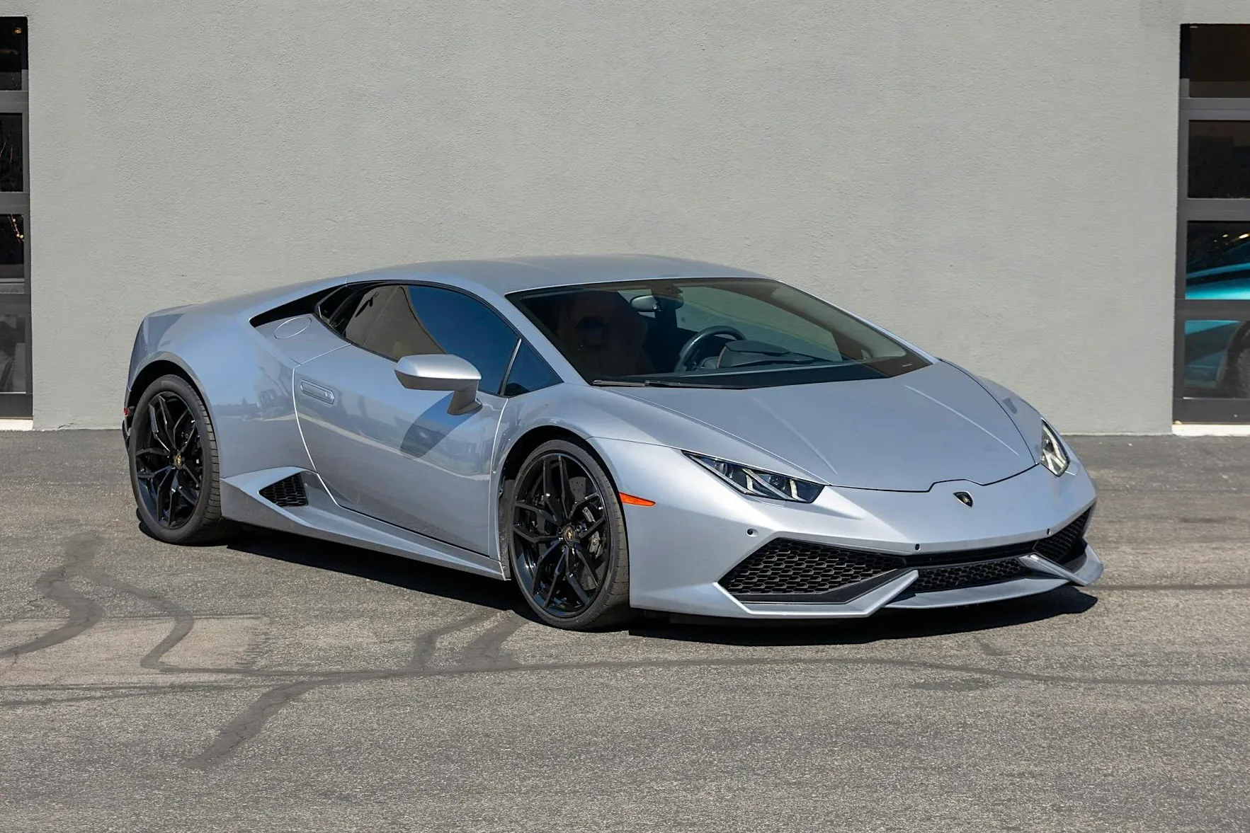 18k-Mile 2016 Lamborghini Huracan LP610-4
