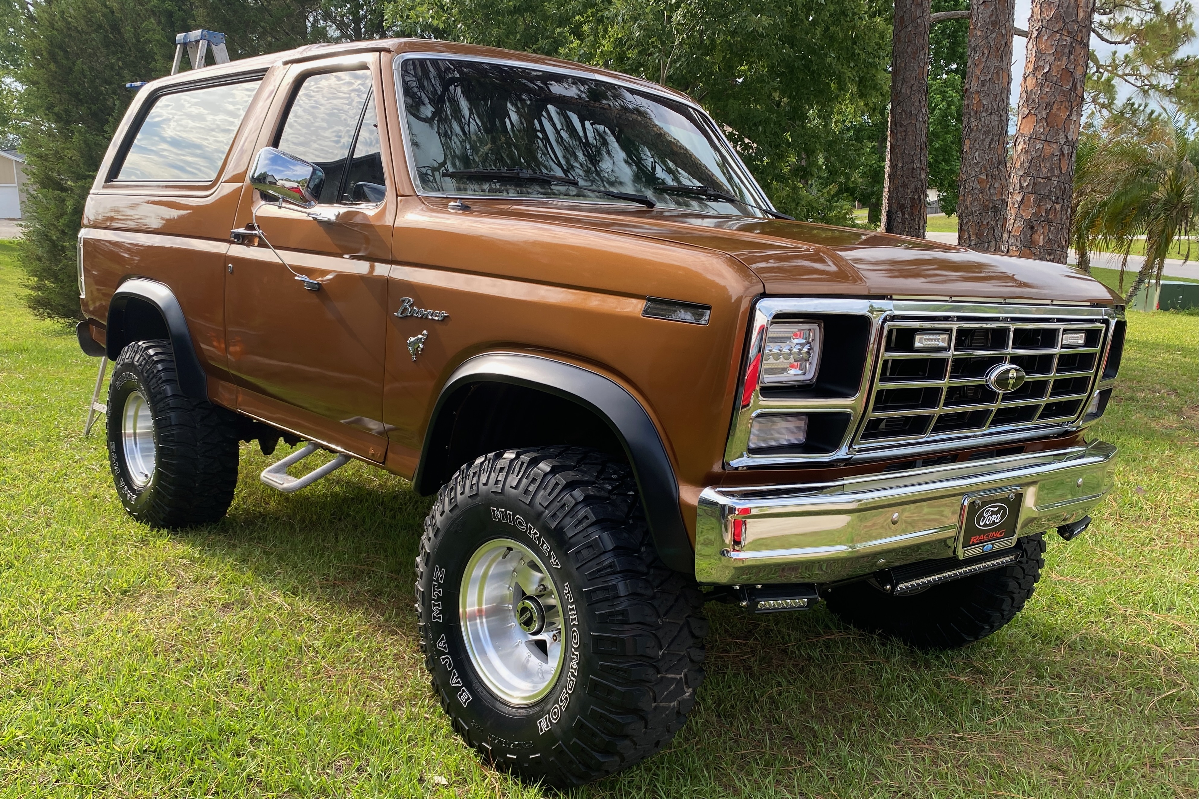 1985 Ford Bronco Eddie Bauer 5.0L