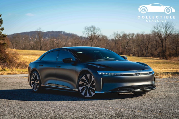 17k-Mile 2023 Lucid Air Touring 