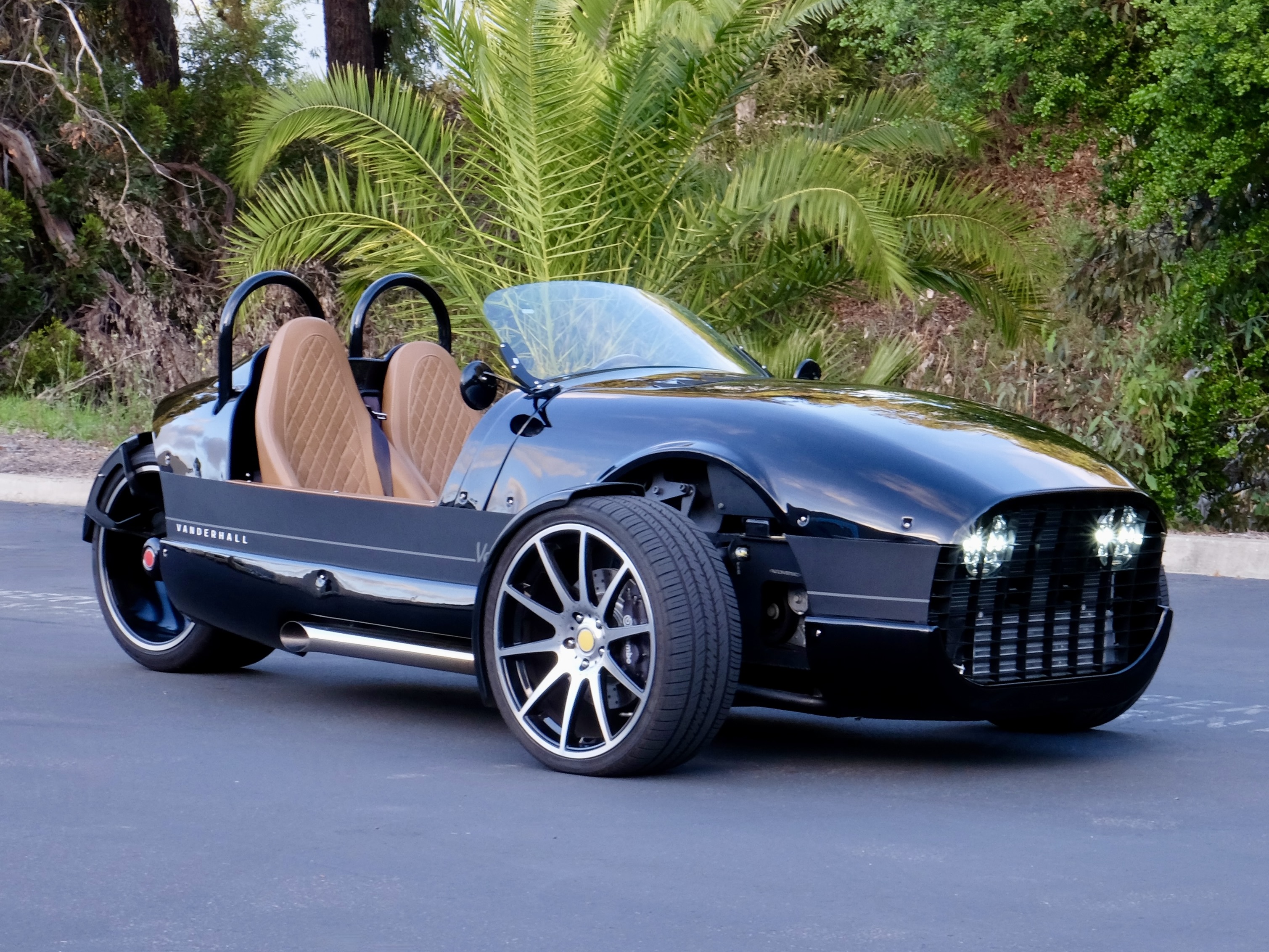 61470375C9F547C4A7697B1ED1F745991201a