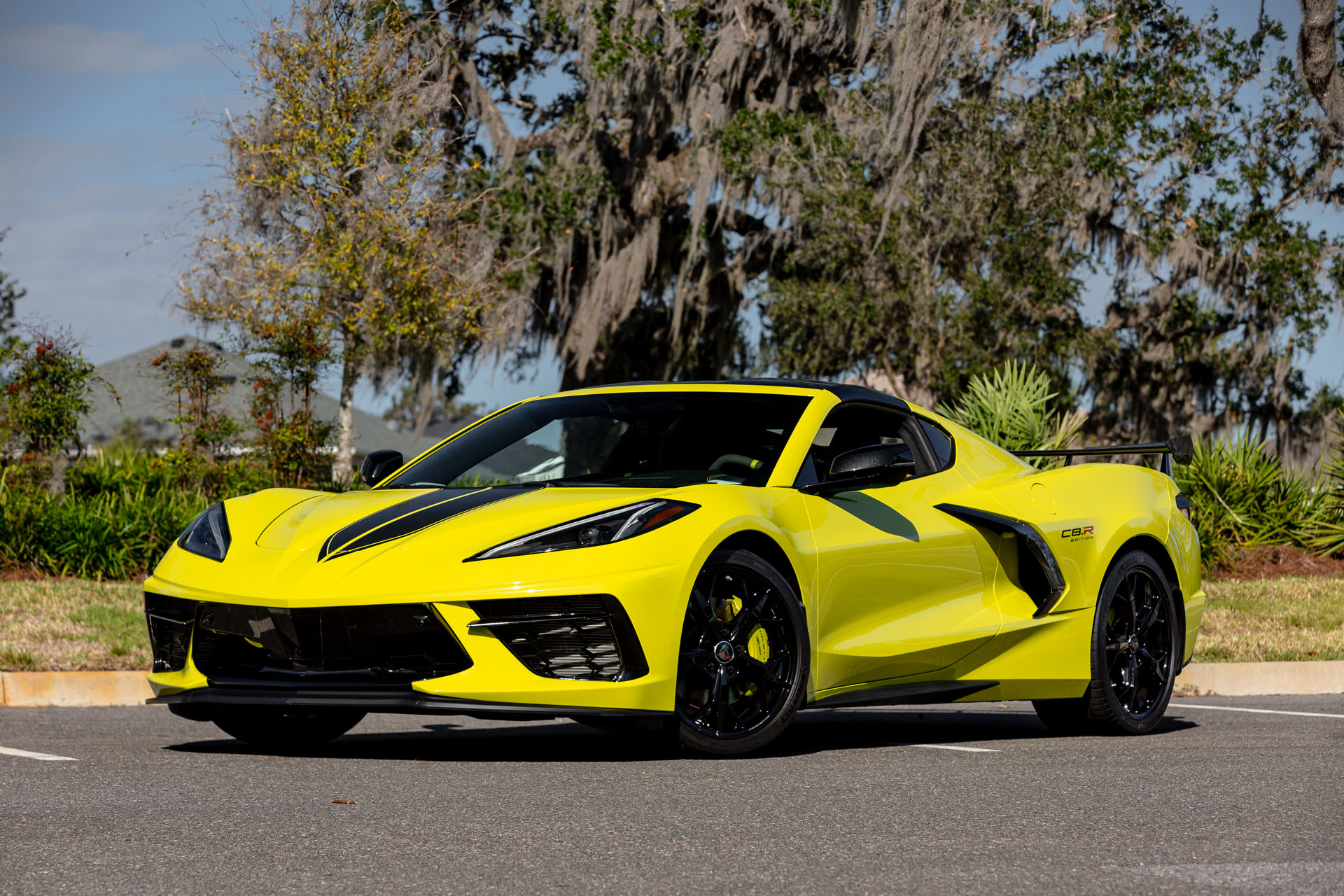 2,600-Mile 2022 Chevrolet Corvette Stingray IMSA GTLM Championship C8.R Edition