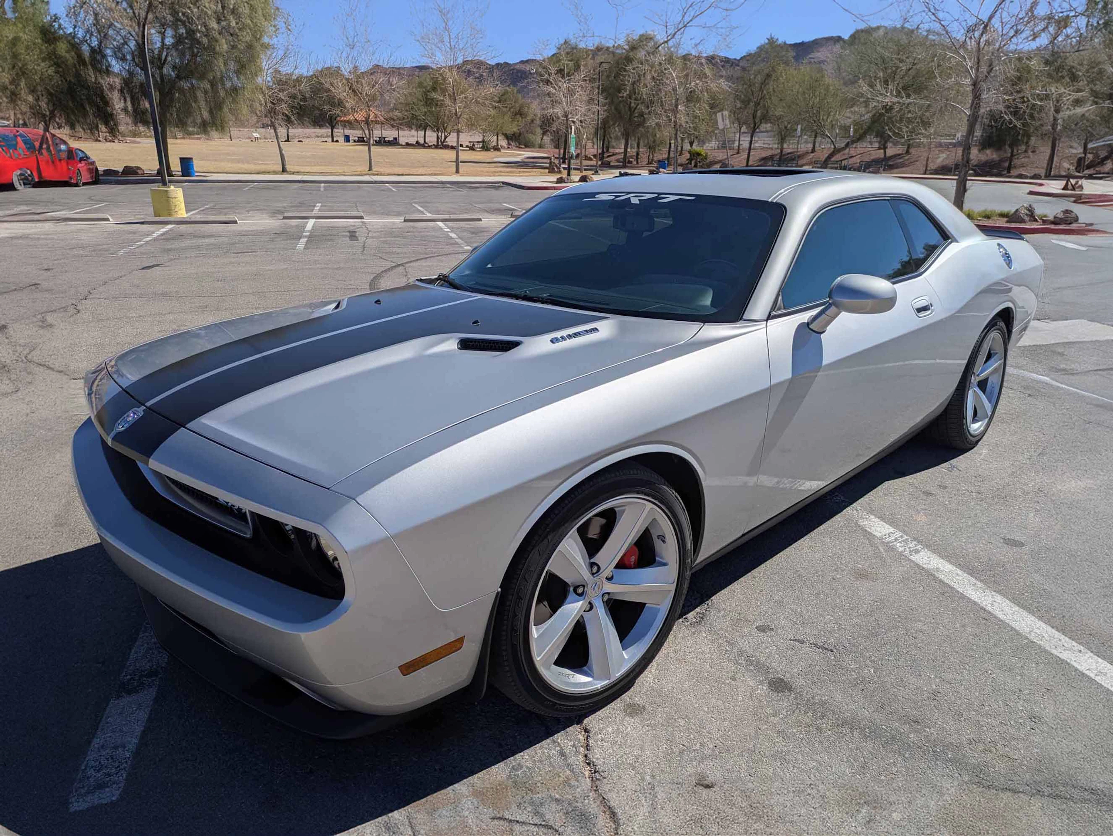 Single-Owner 17k-Mile 2008 Dodge Challenger SRT8