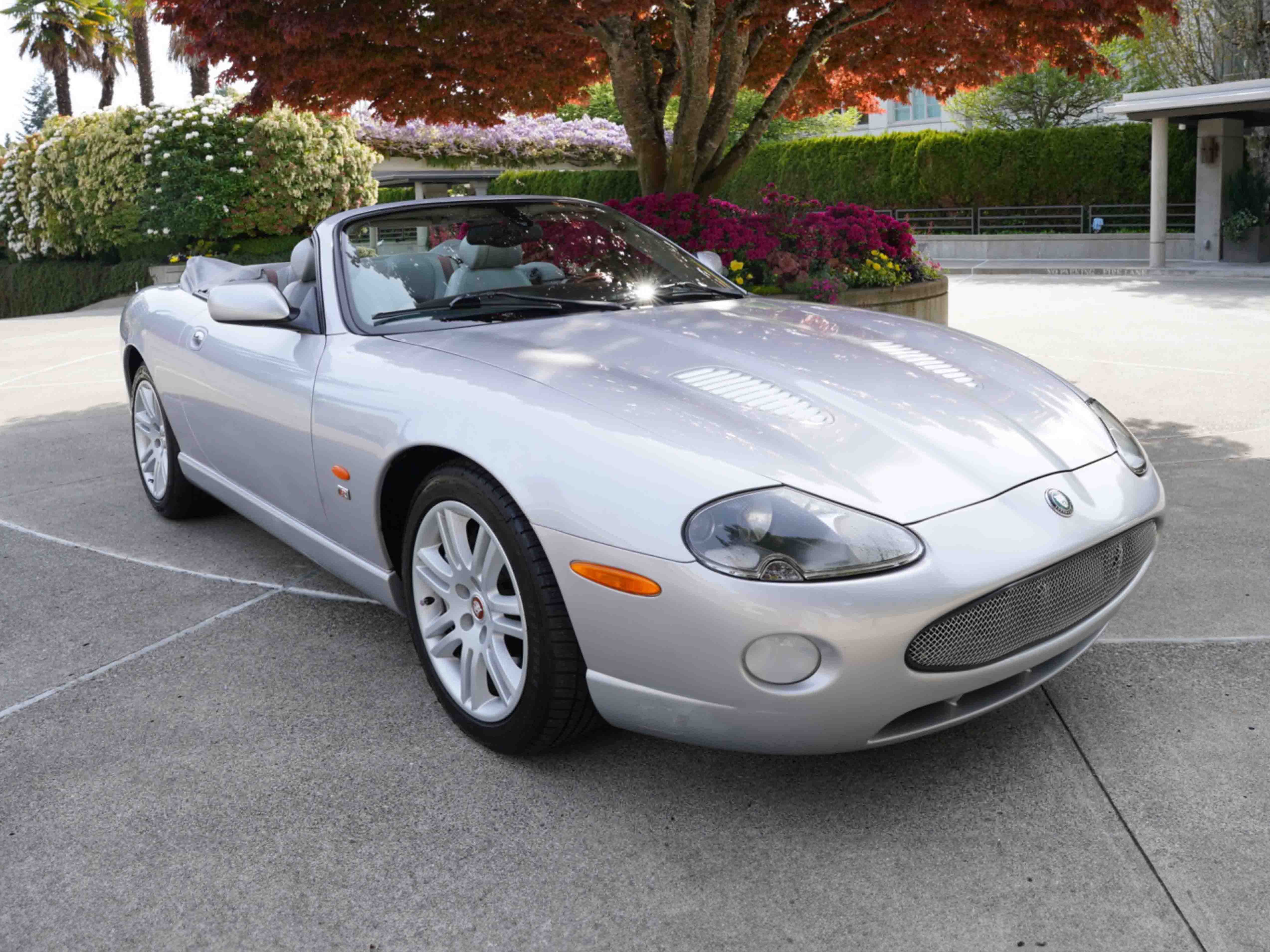 2005 Jaguar XKR Convertible 