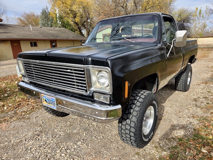 383 Stroker-Powered 1975 Chevrolet C10 Pickup 4x4
