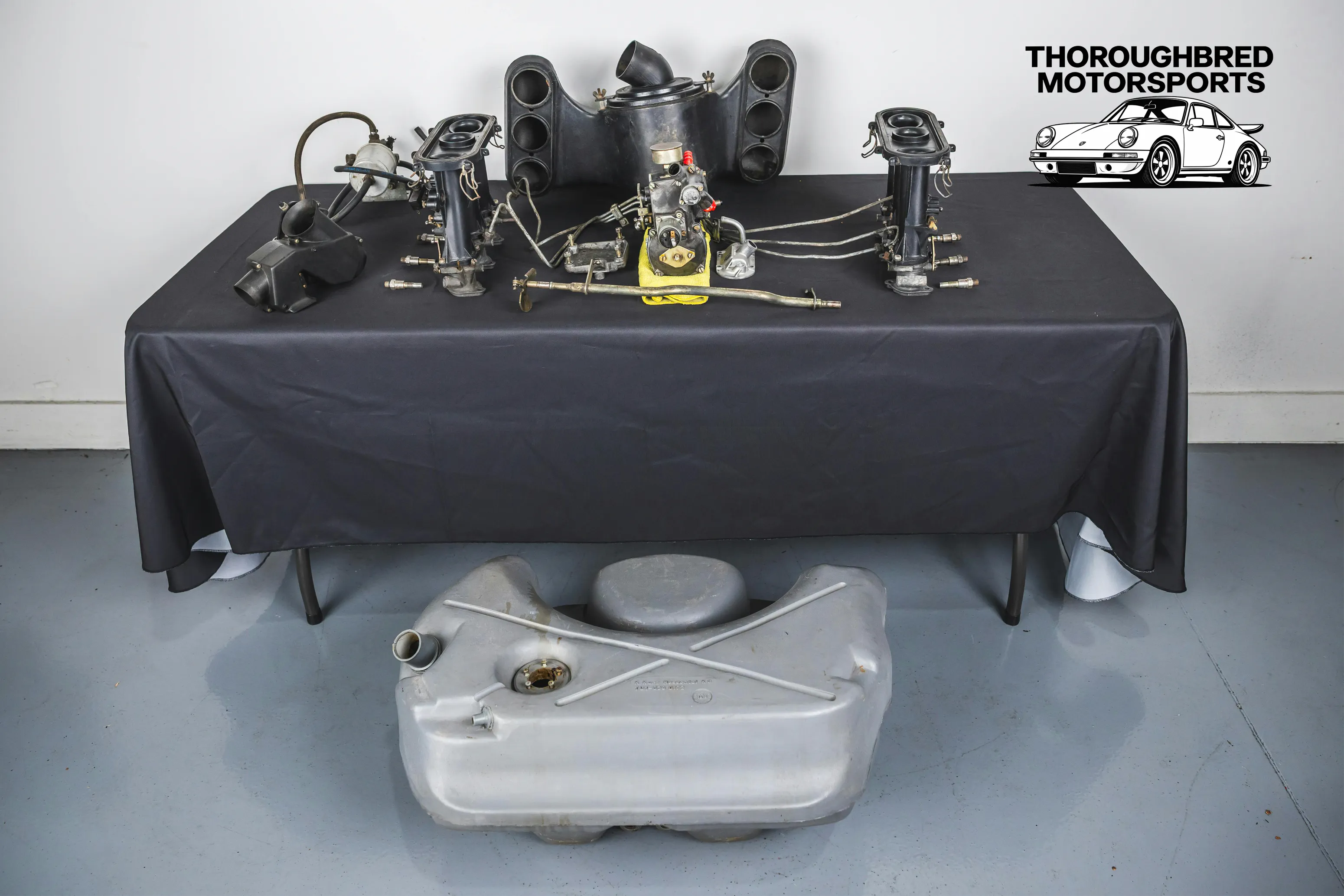  Carrera RS Mechanical Fuel Injection System with Early Carrera RS Fuel Tank (Lot 95)