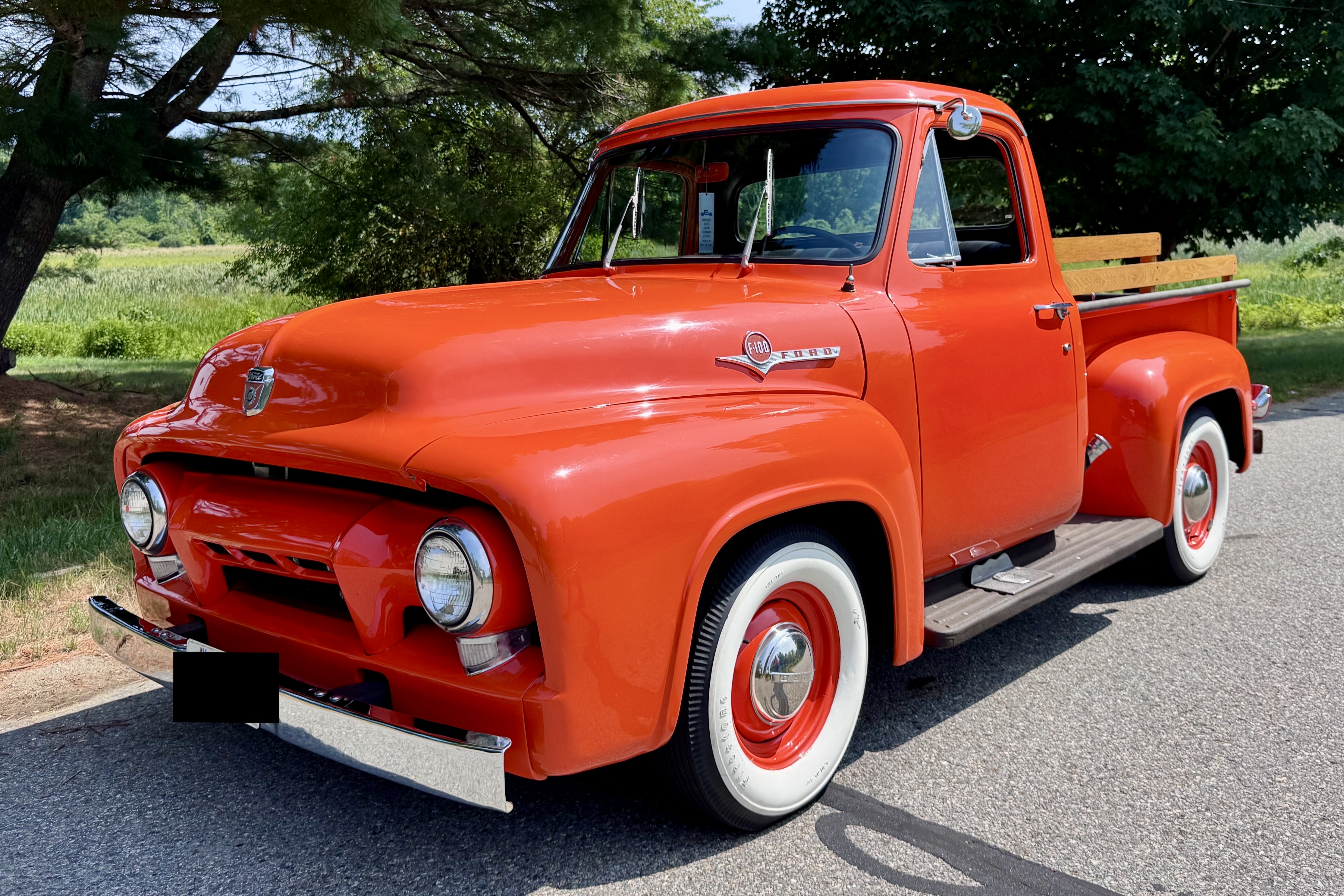 V8-Powered 1954 Ford F-100
