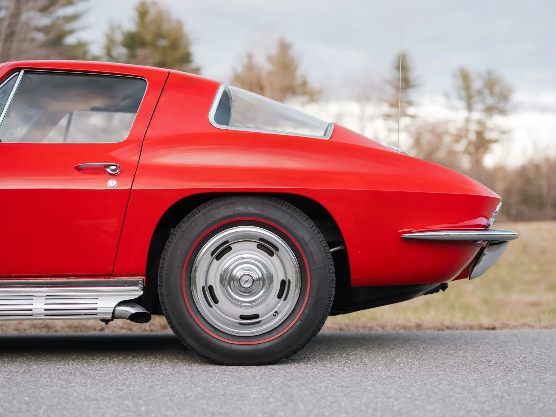 赤コマツ　 1967 Chevrolet Corvette 327 4-Speed Roadster | PCARMARKET