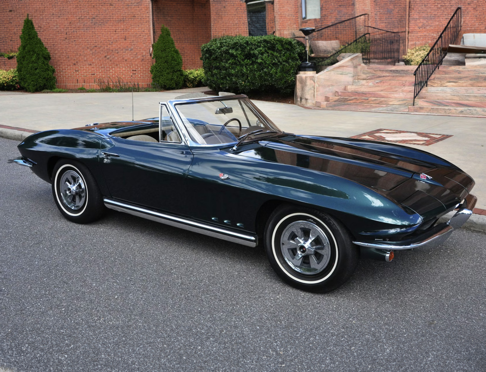 1965 Chevrolet Corvette Convertible 327/250