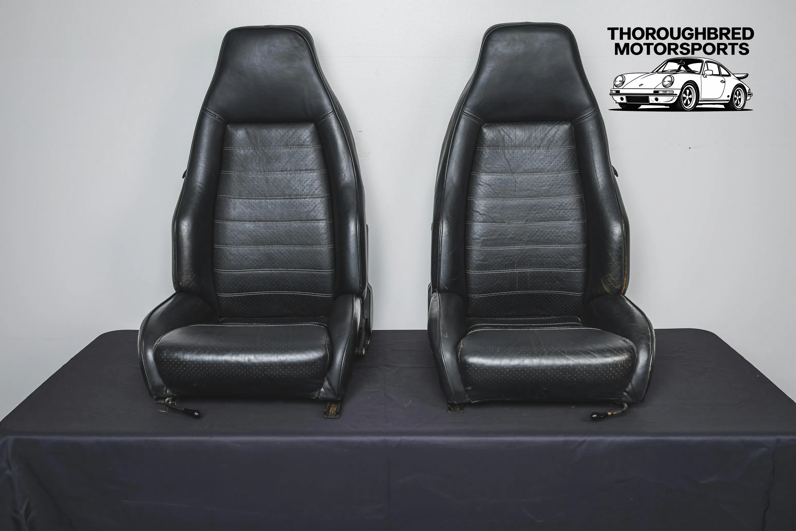 Sport Seats (Lot 29)