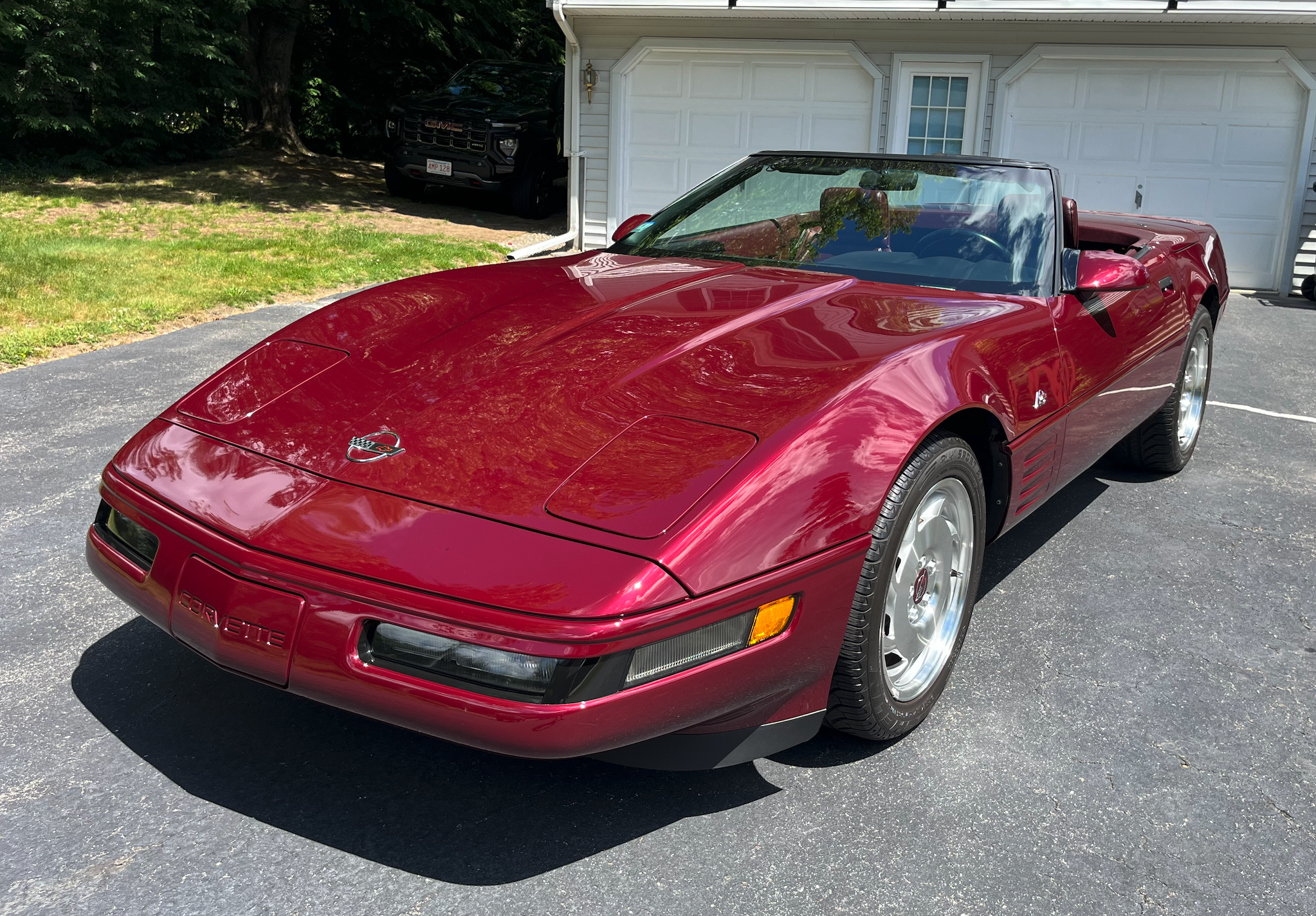 25k-Mile 1993 Chevrolet Corvette Convertible 40th Anniversary Edition 