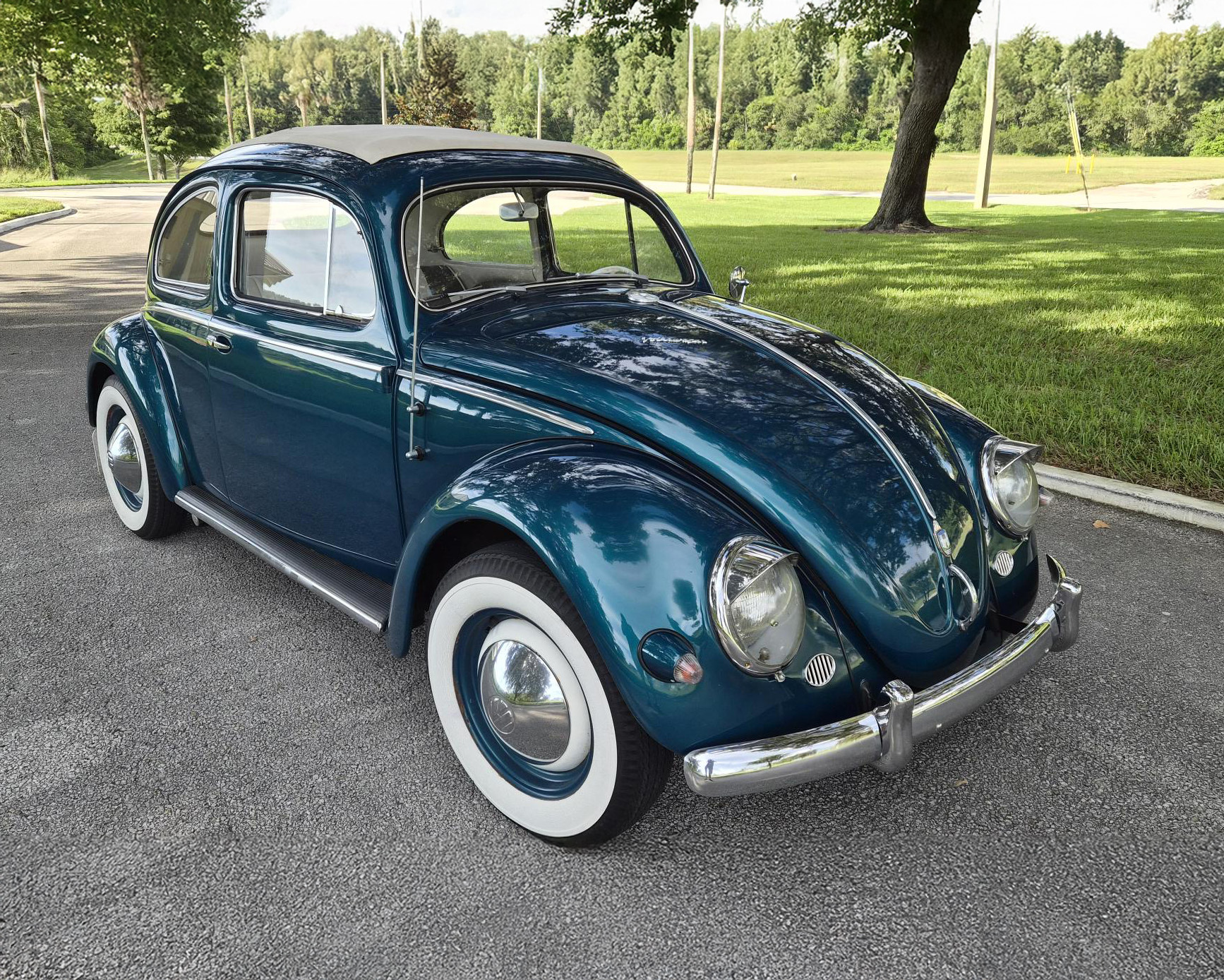 1.5L-Powered 1955 Volkswagen Beetle Three-Fold Sunroof for sale