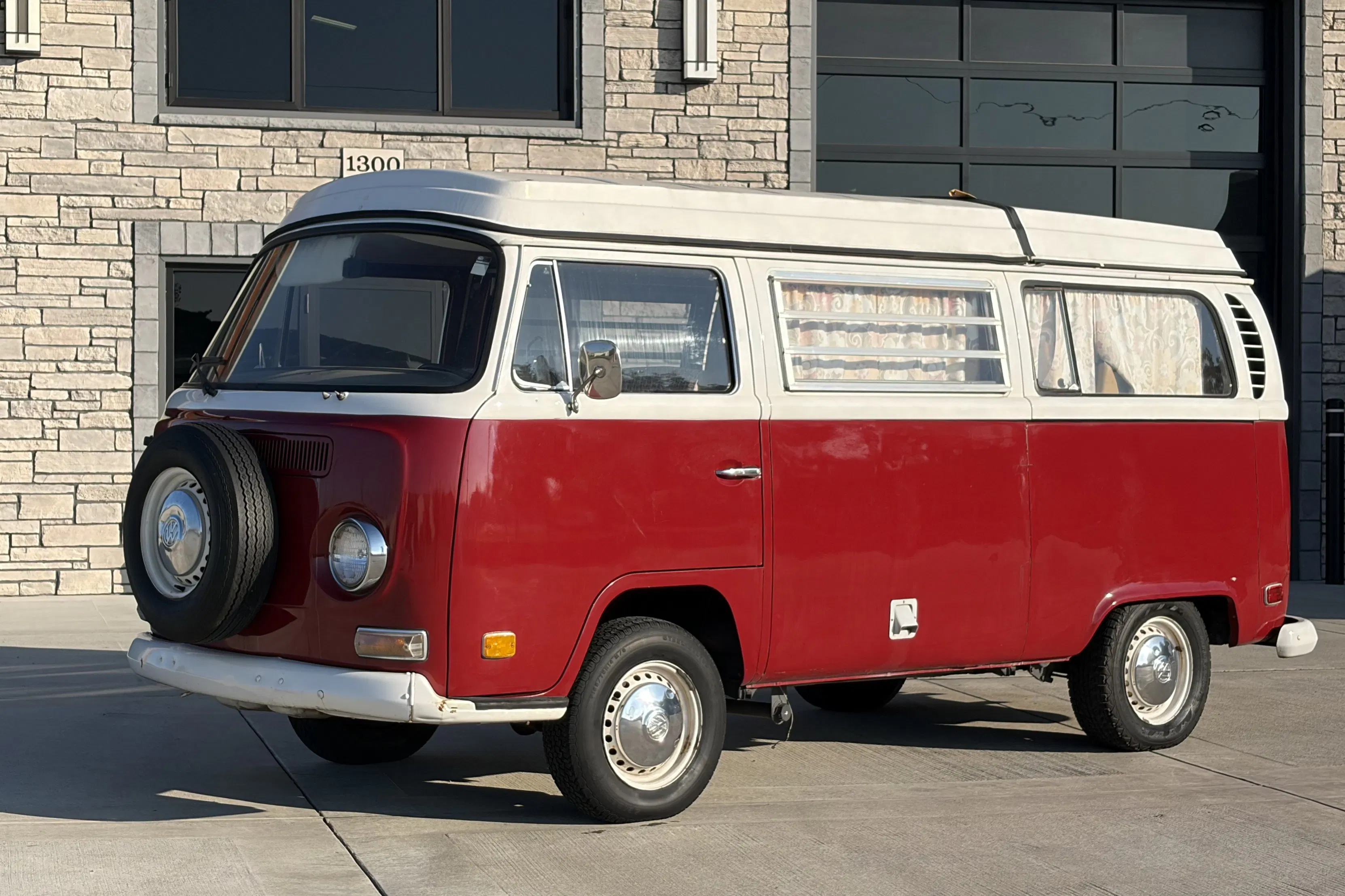 1971 Volkswagen Type 2 Camper